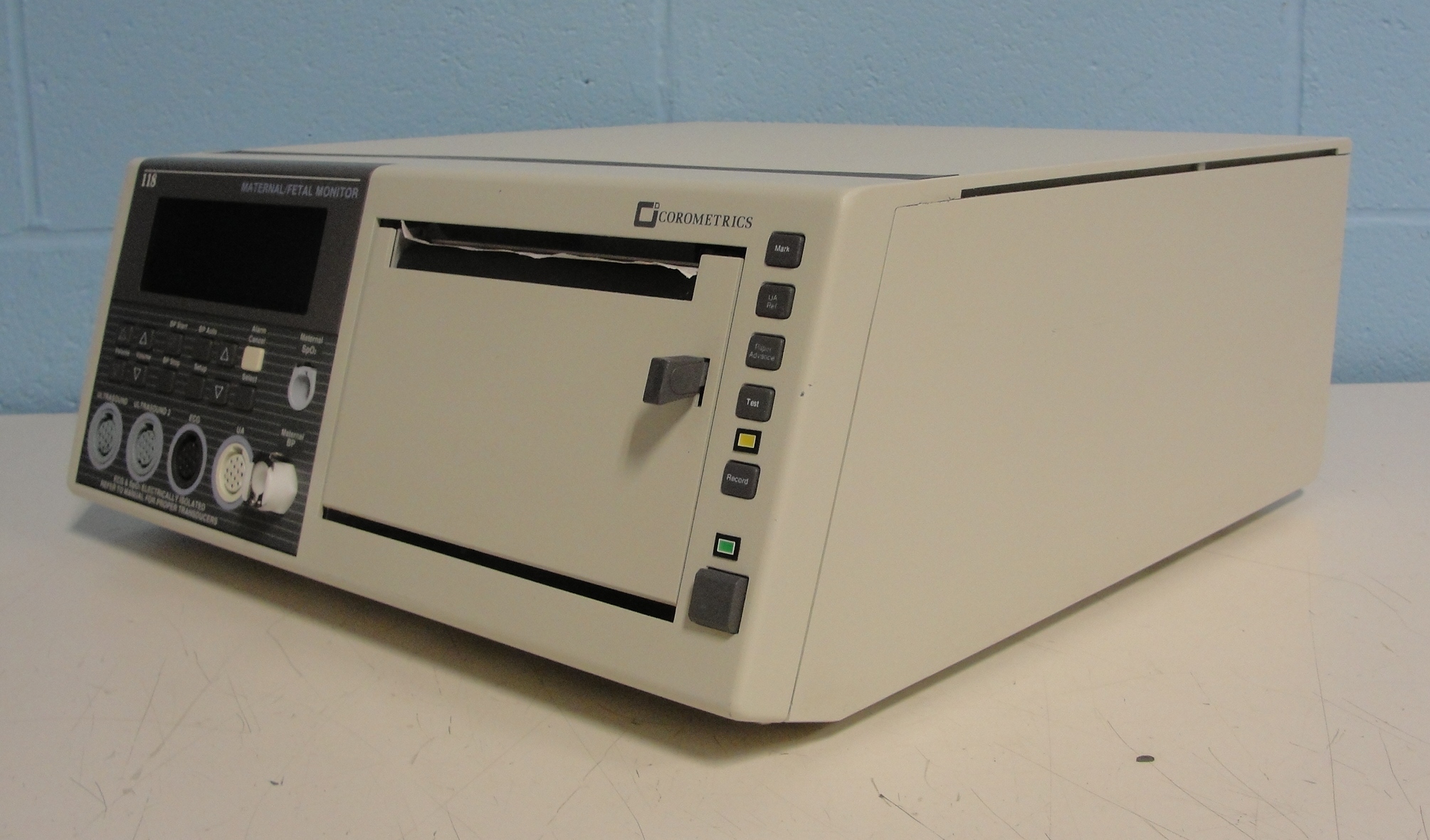 Corometrics 118 Maternal/Fetal Monitor