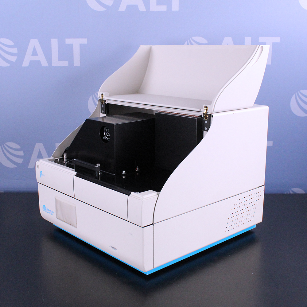 Molecular Devices FMAX 374 Microplate Reader