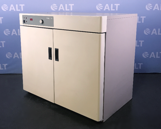VWR Scientific Model 1555 General Purpose Double Door Incubator