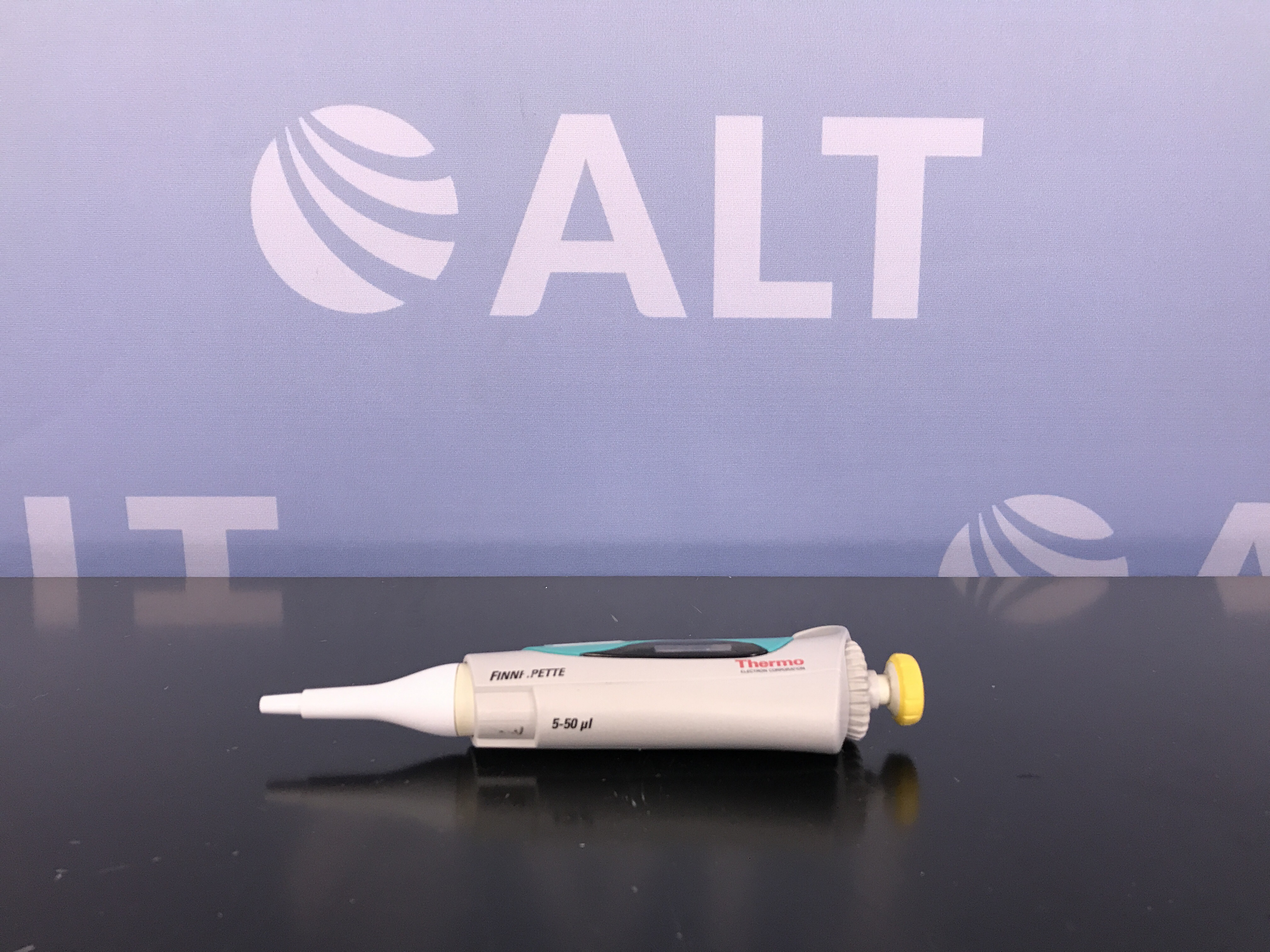 Thermo Scientific Finnpipette Focus Short Pipettor, 5 to 50 µL