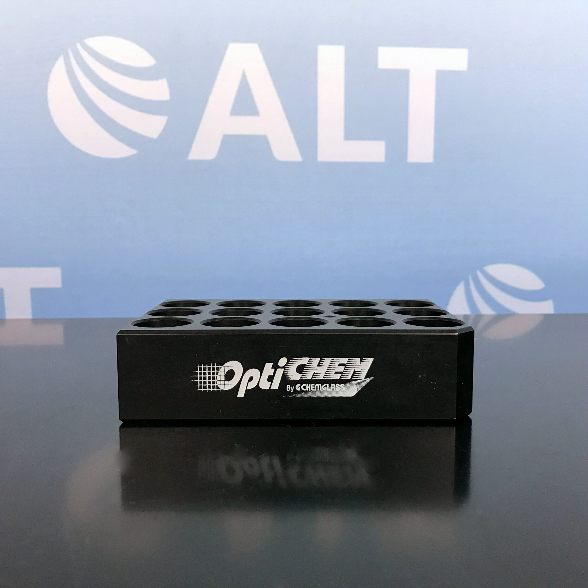 Chemglass OptiCHEM 15-Position Block for 21 x 70mm 4 Dram (16mL) Flat Bottom Vials P/N OP-6600-09