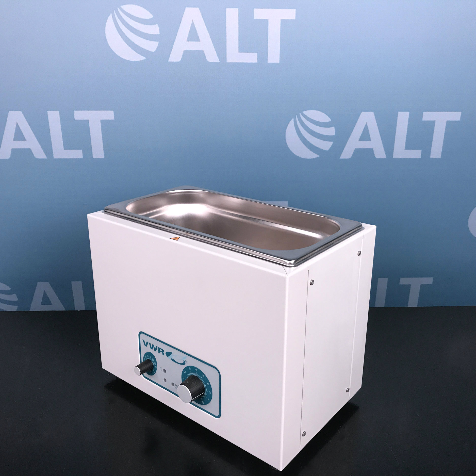 VWR Unstirred Water Bath P/N 89032-200