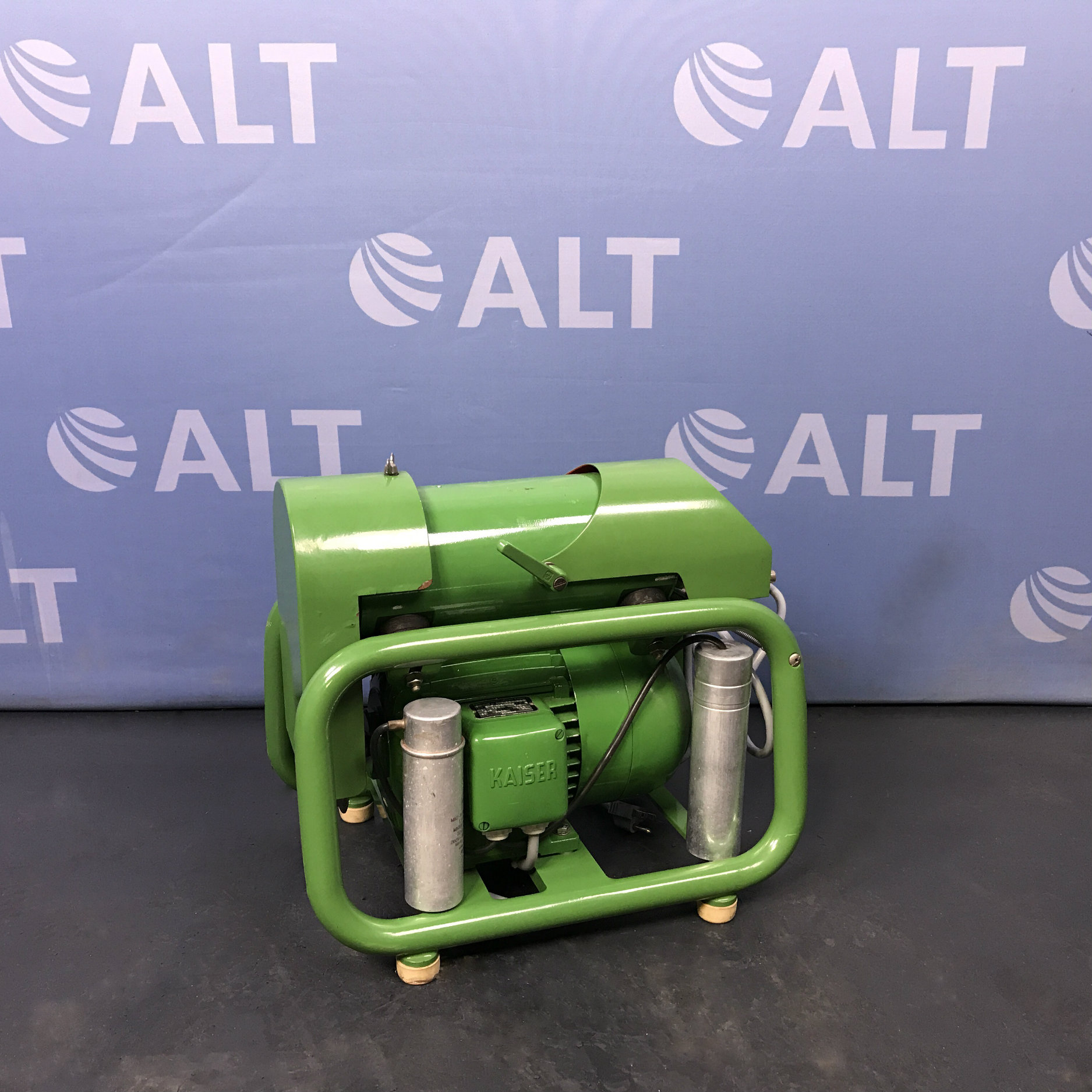B. Braun 853023 Vacuum Pump with Kaiser Motor