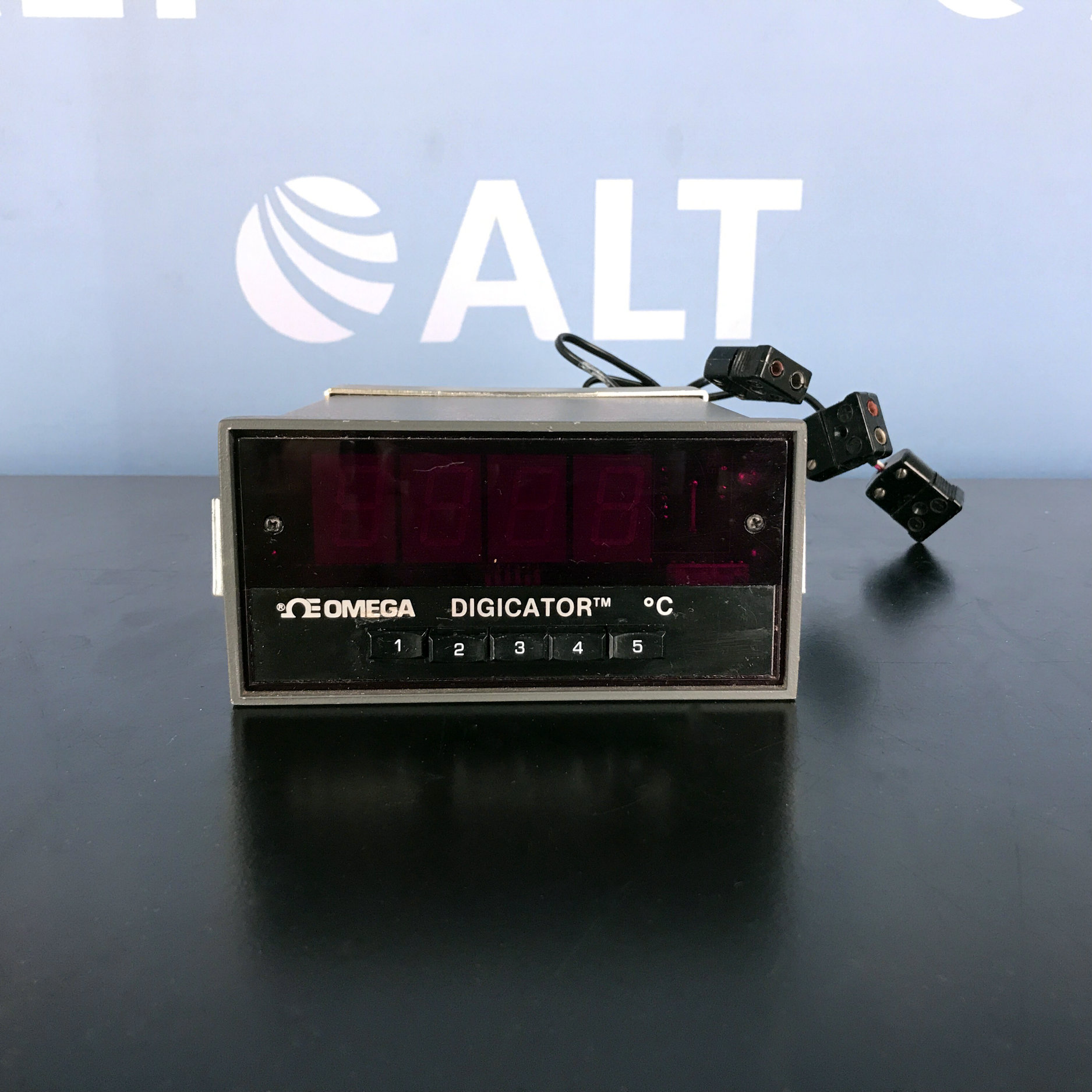 Omega Digicator Model 402B-J