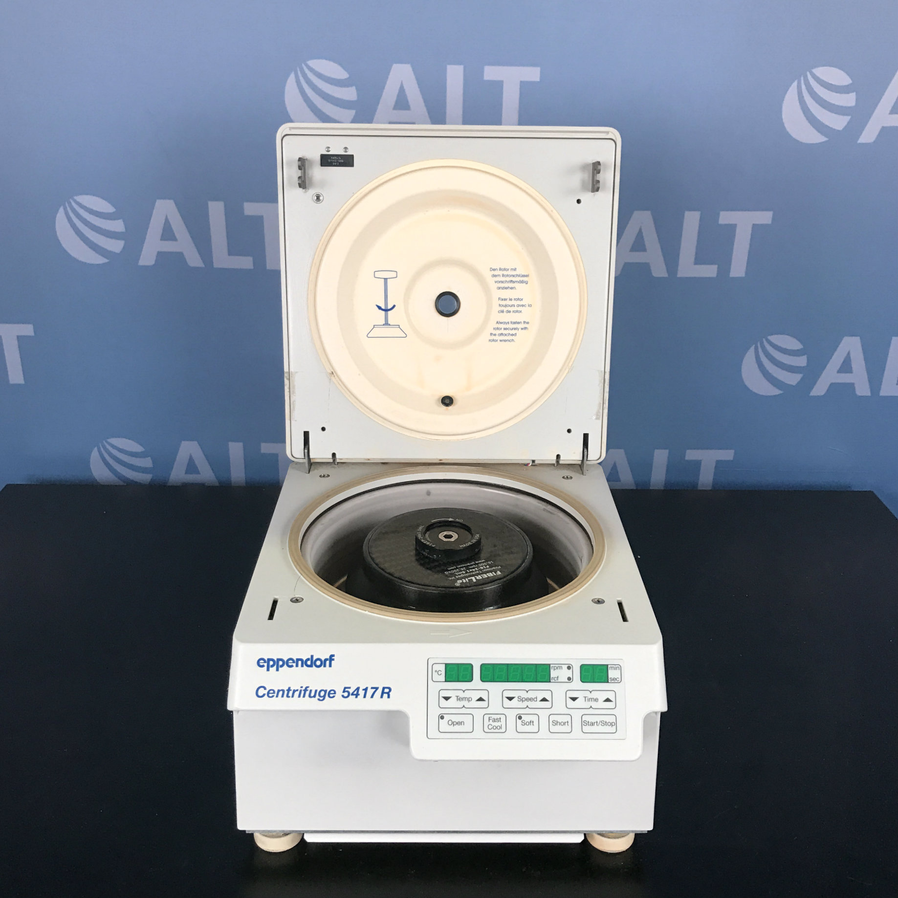 Eppendorf 5417R Refrigerated Benchtop Centrifuge