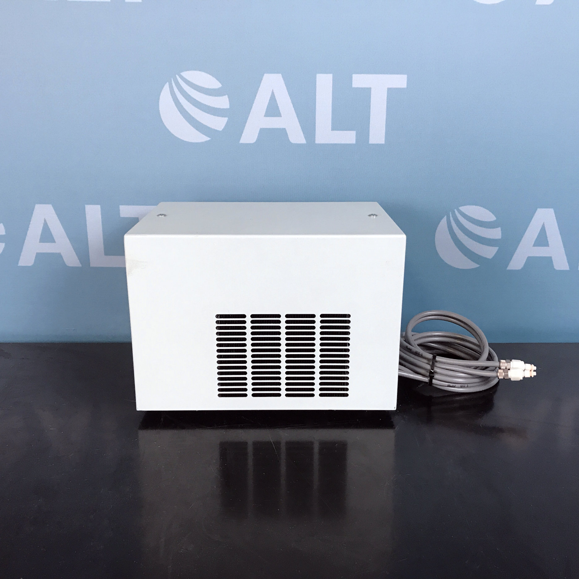 Photometrics LC200 Liquid Cooling Unit