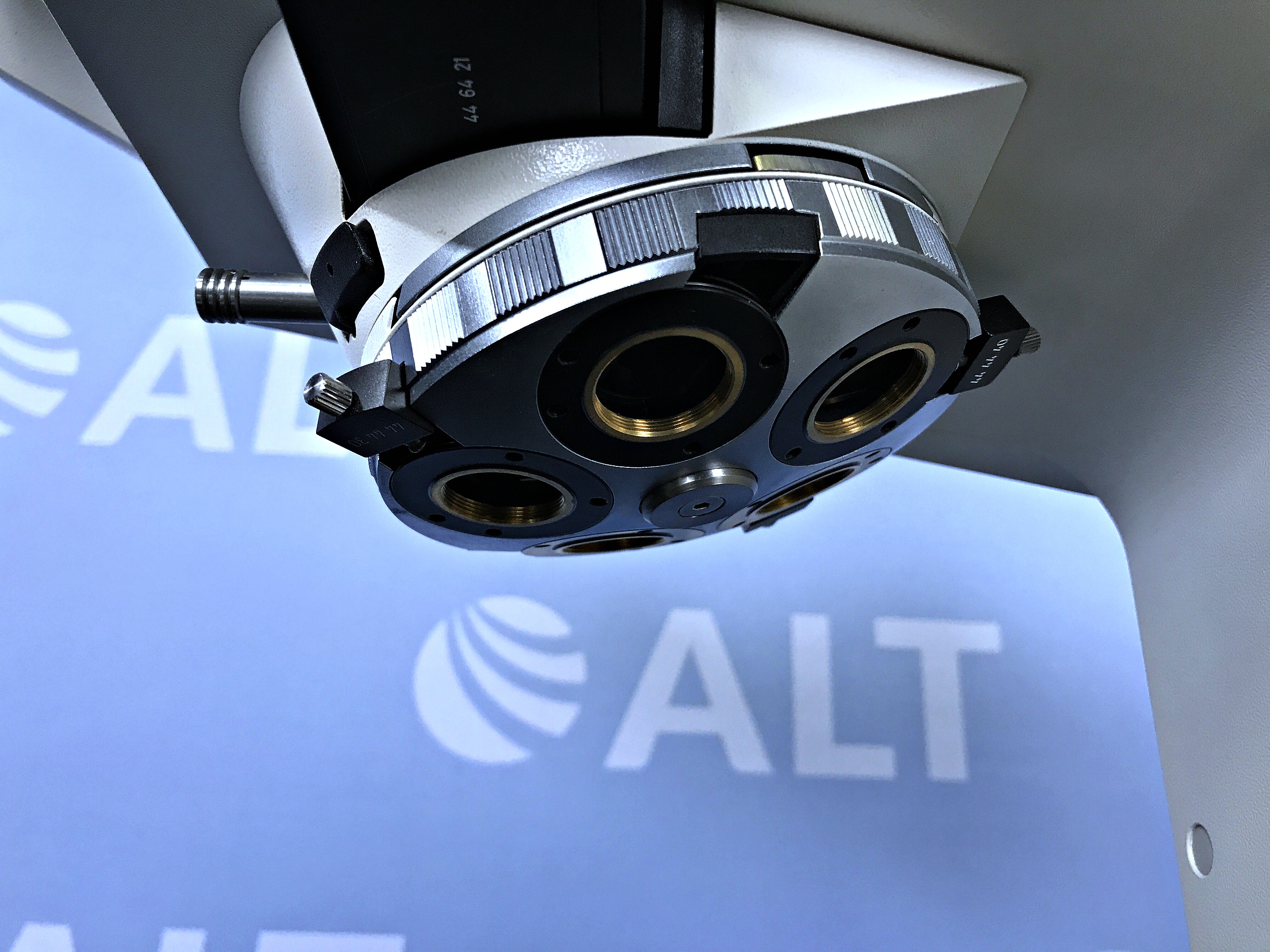 Carl Zeiss Axioplan Epifluorescent Microscope