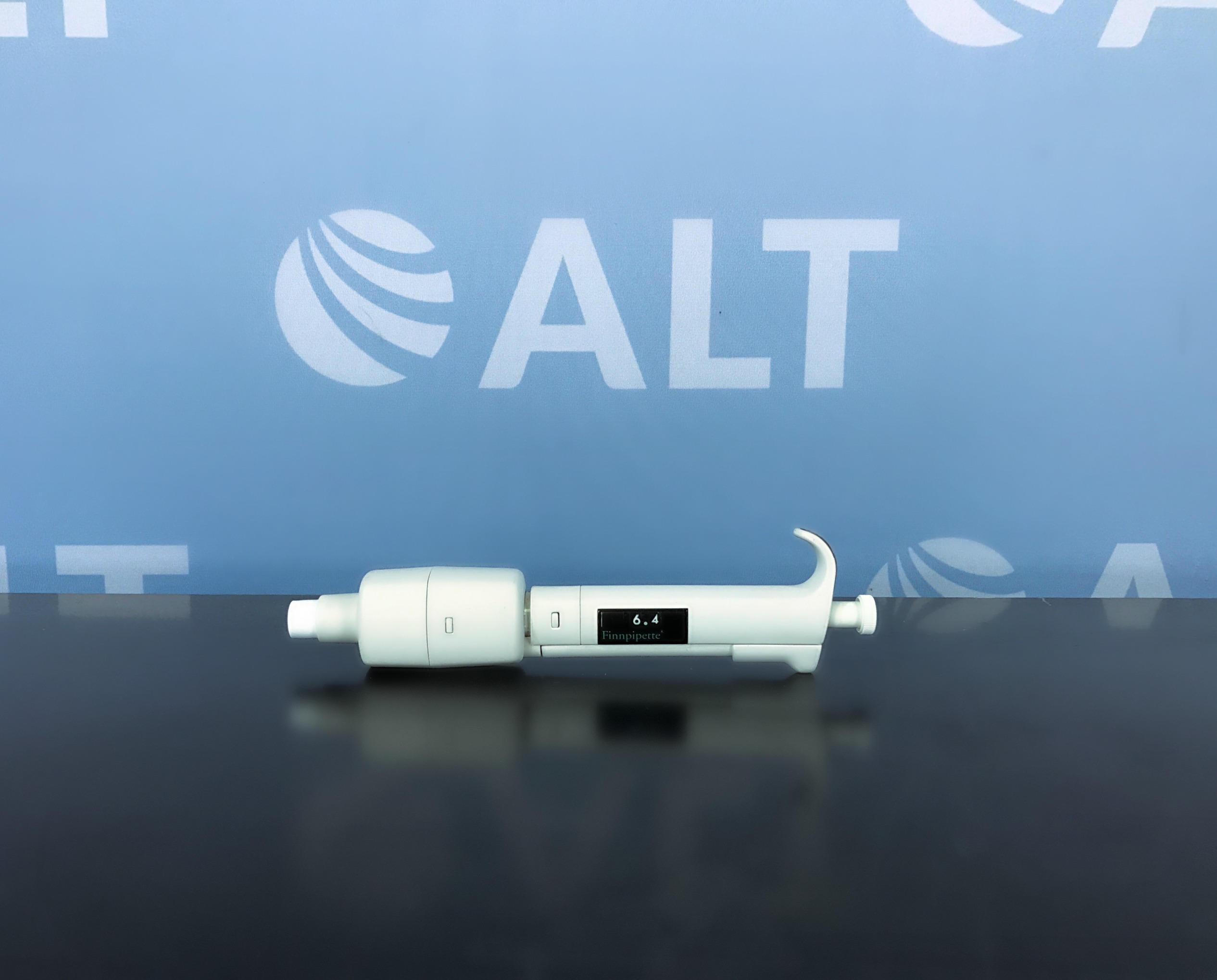 Labsystems Finnpipette 4500 Series 2-10 mL Pippette