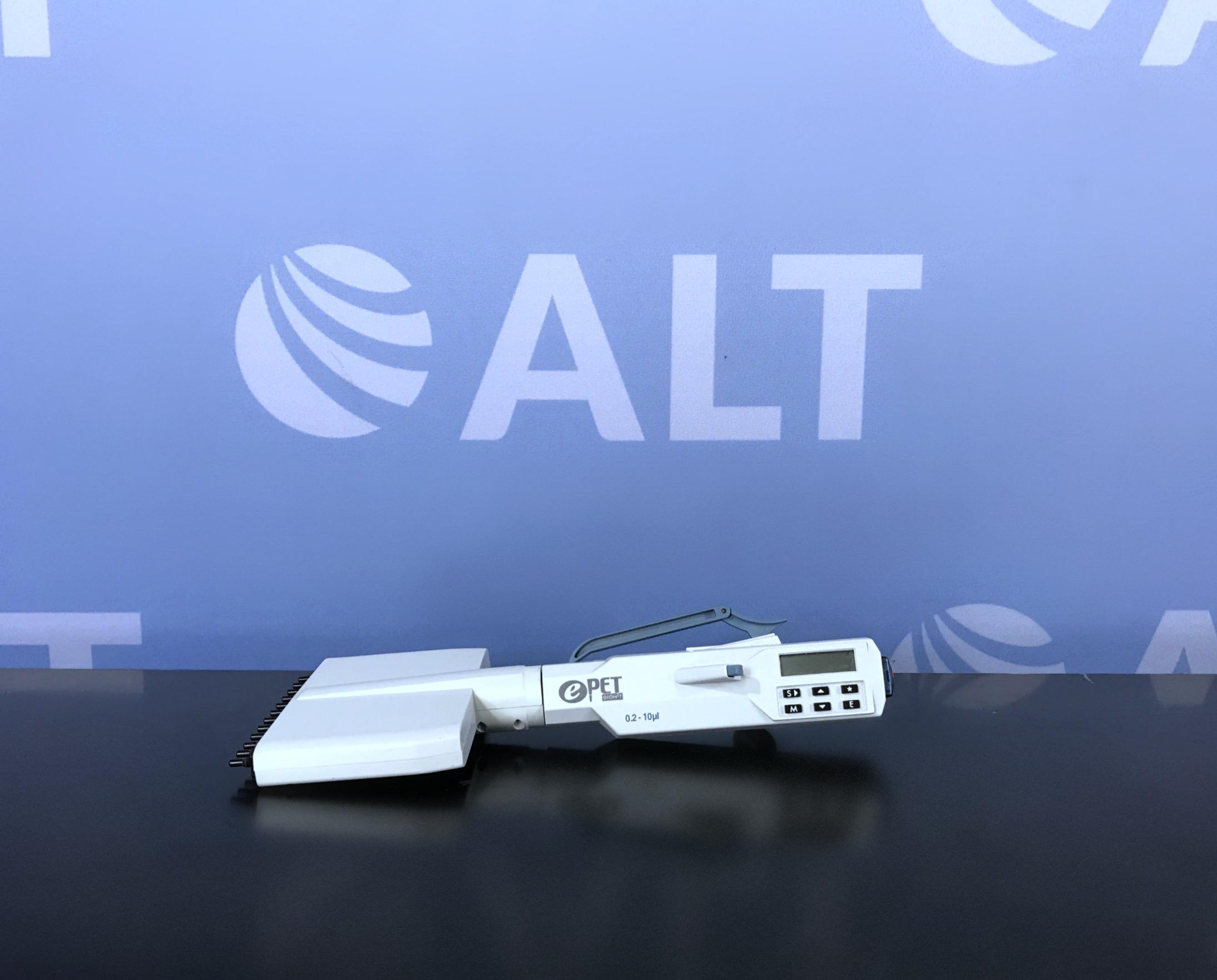 BioHit ePet 12 Channel Electronic Pipette 0.2-10uL