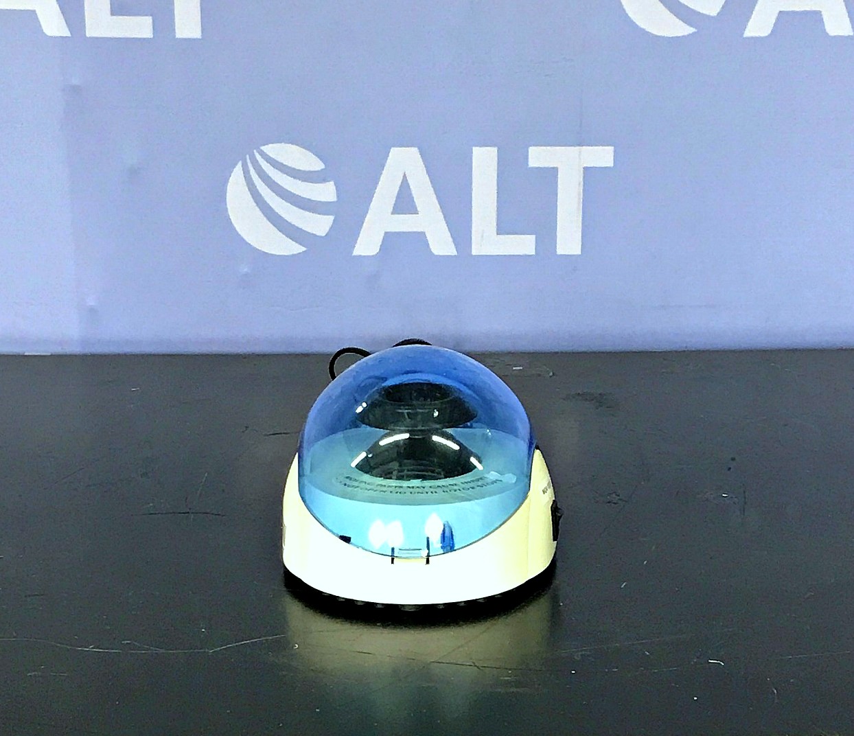 Beckman Coulter Model 6K Mini Centrifuge