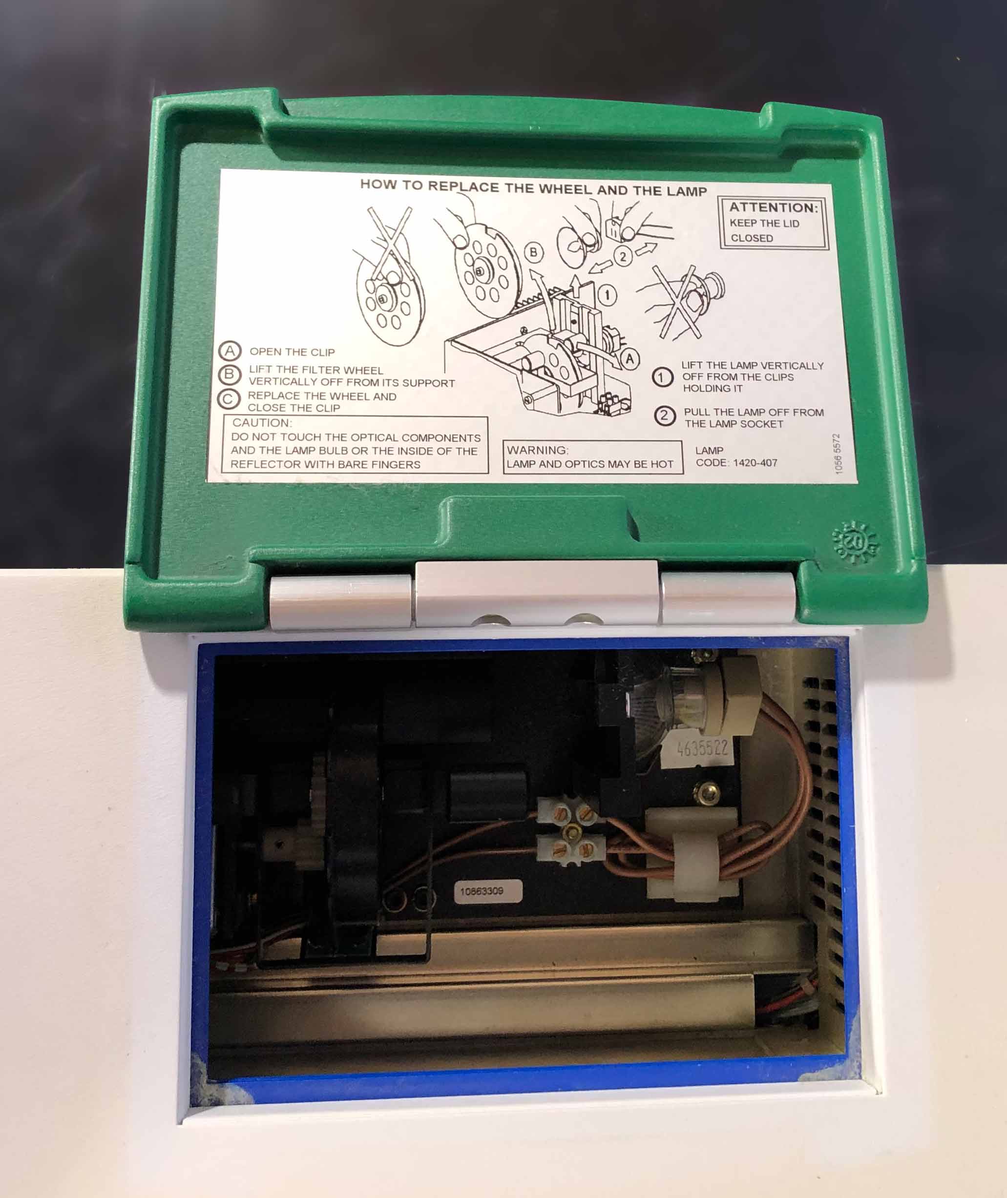 PerkinElmer/Wallac Victor2 1420-012 Multilabel Counter with Liquid Injector 1420-252