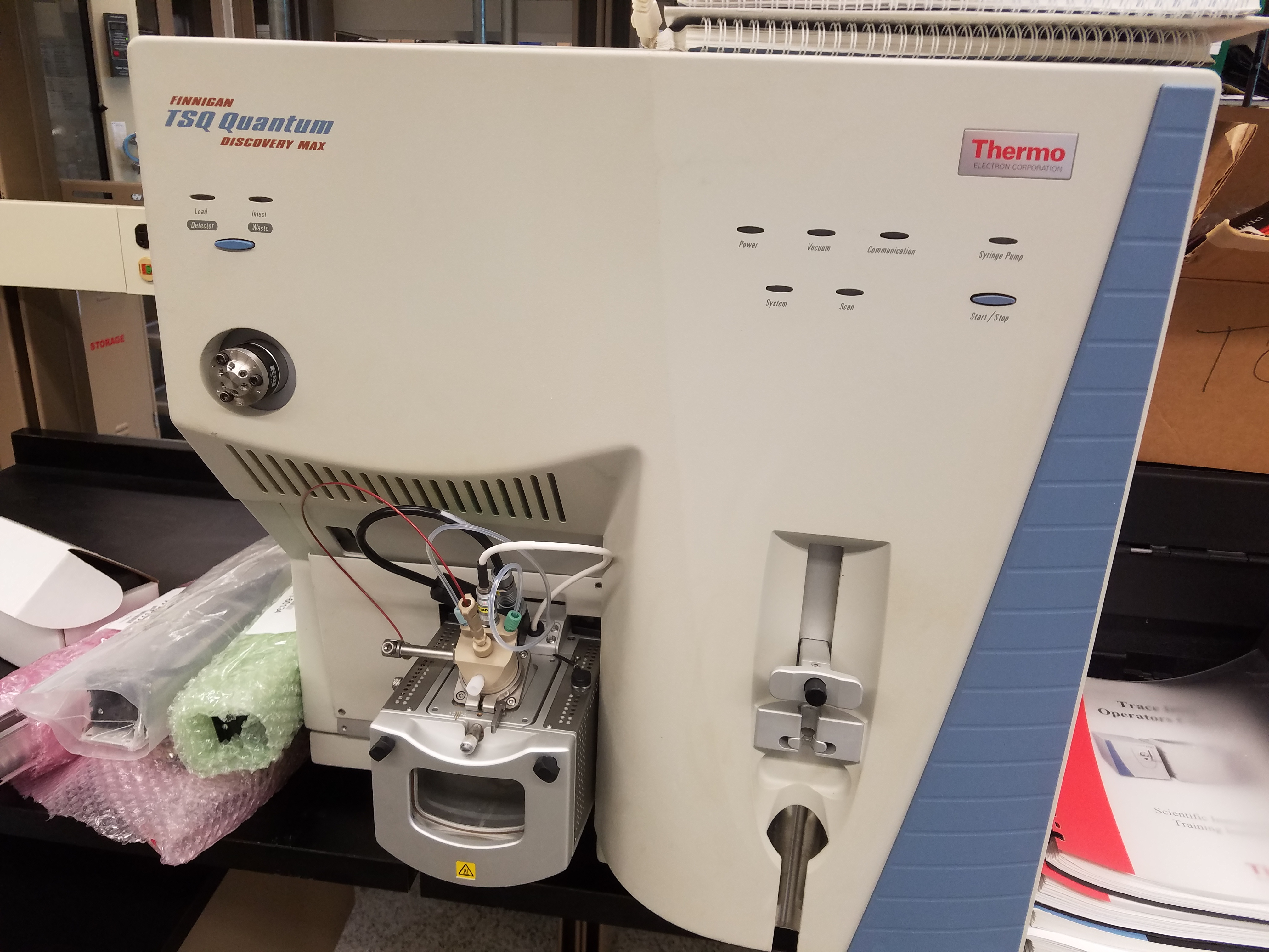 Thermo Finnigan TSQ Quantum Discovery MAX Mass Spectrometer