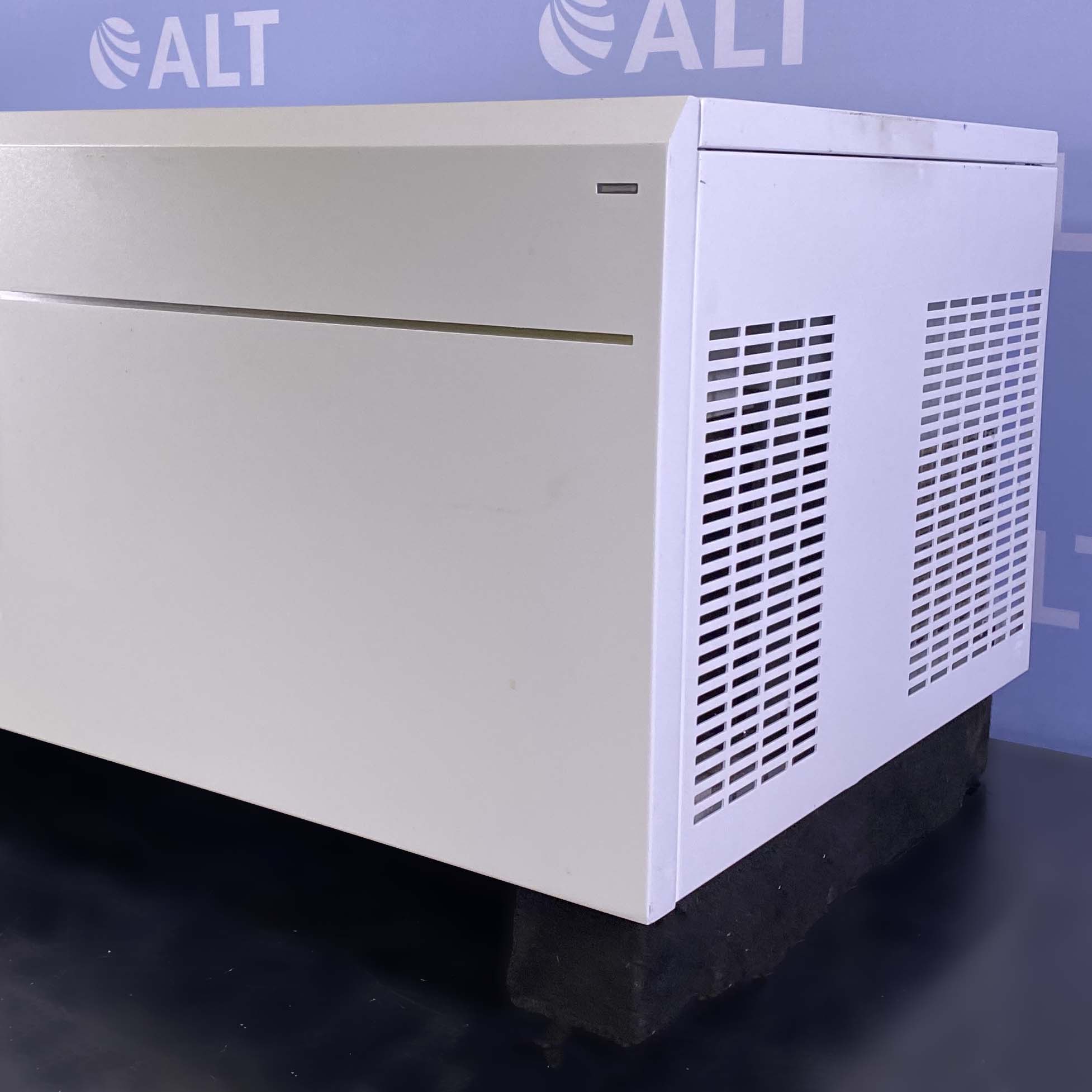 Agilent 6400 Series Triple Quadrupole, Model 6420, LC-MS/MS System