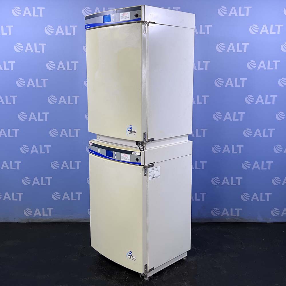 Fisher Scientific Isotemp CO2 Water Jacketed Incubator, Model FFCO300RDABC (Dual Stack)