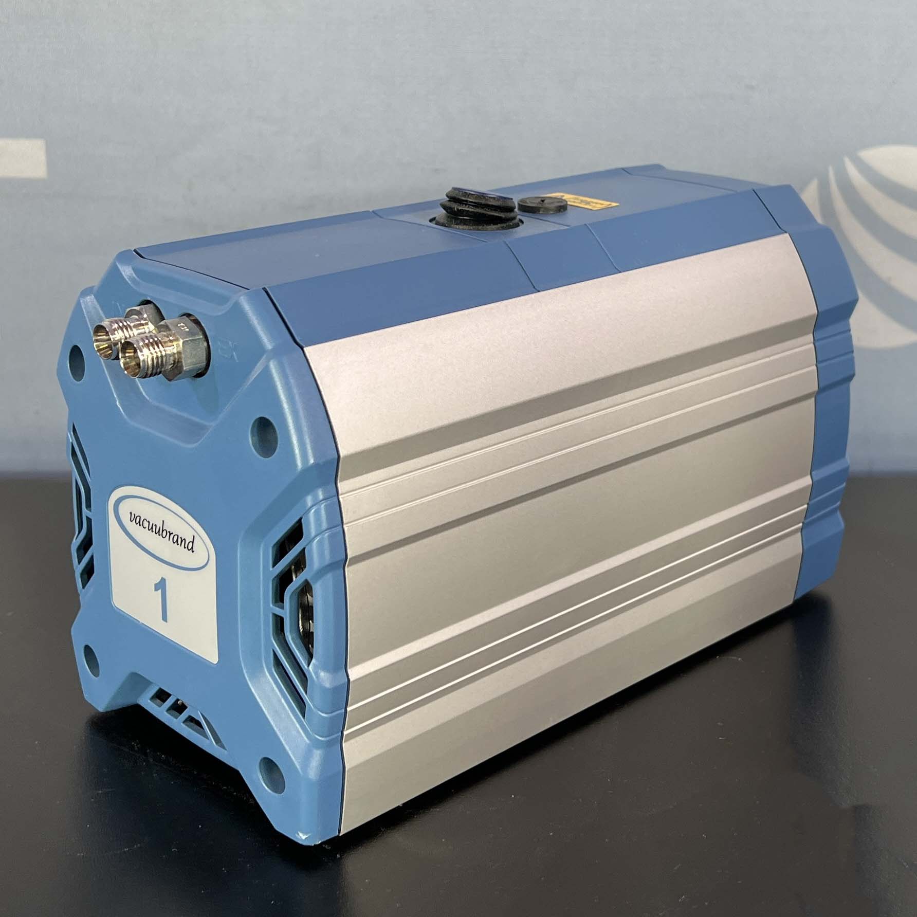 Vacuubrand  ME 1 Diaphragm Vacuum Pump