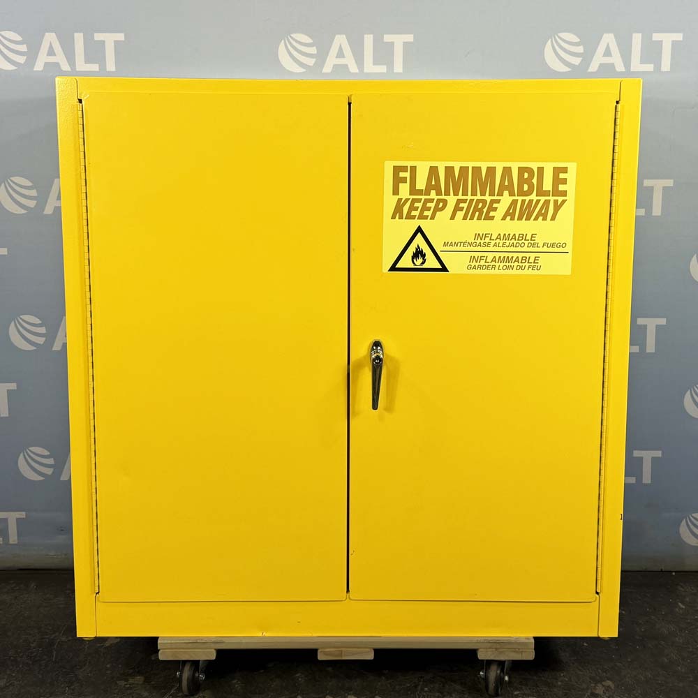 Eagle Manufacturing 30 Gallon Flammable Storage Cabinet