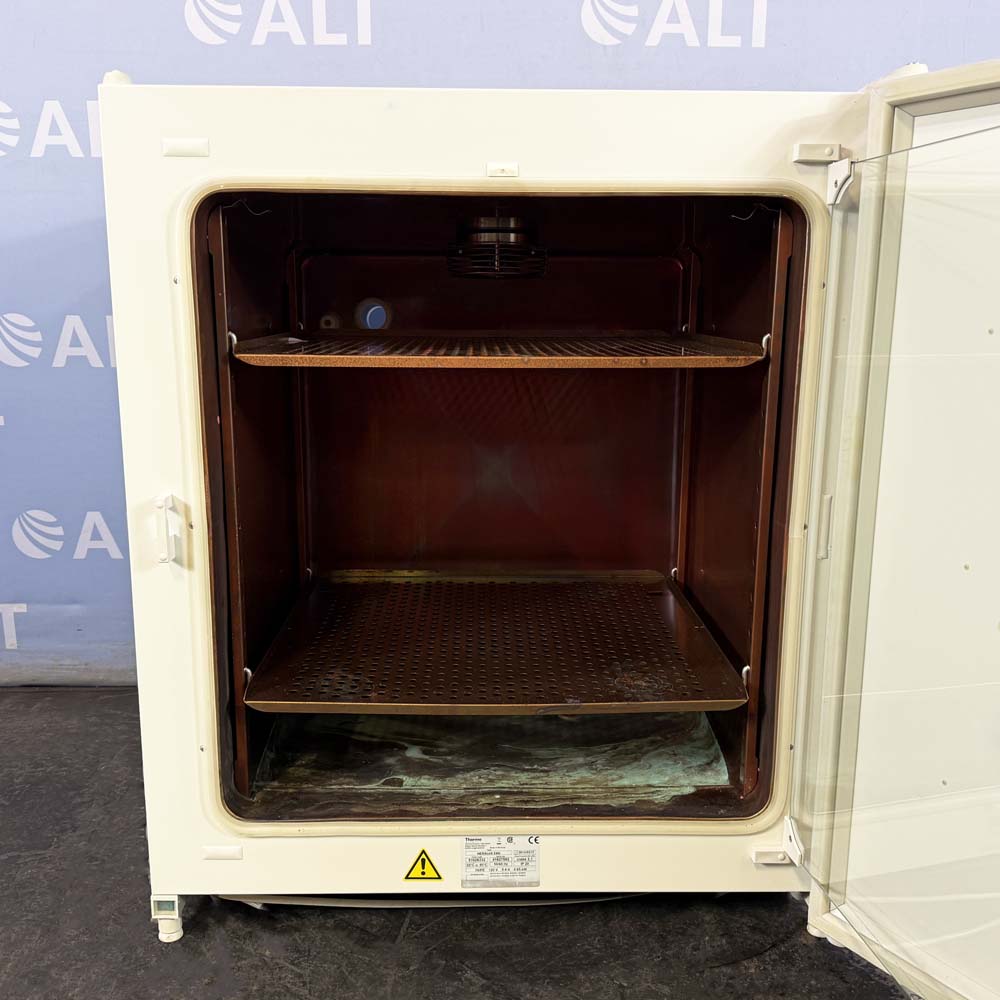 Thermo Scientific Heracell 240i CO2 Incubator With Copper Chamber, P/N 51026332