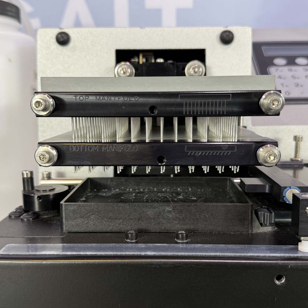 BioTek  ELX405 HT Microplate Washer, Model ELX405HTV2