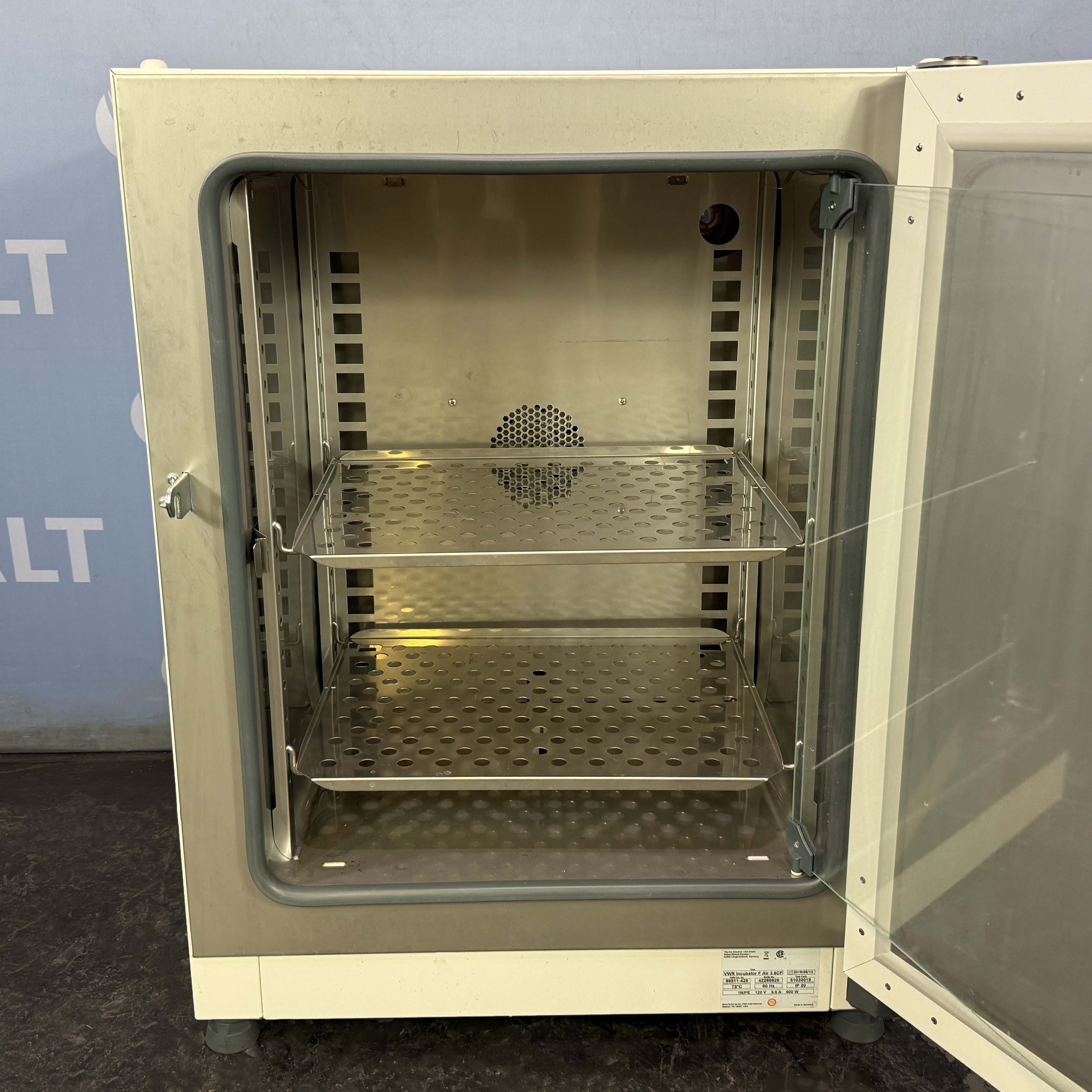 VWR Forced Air Incubator, Cat. No. 89511-426 (3.6CF)