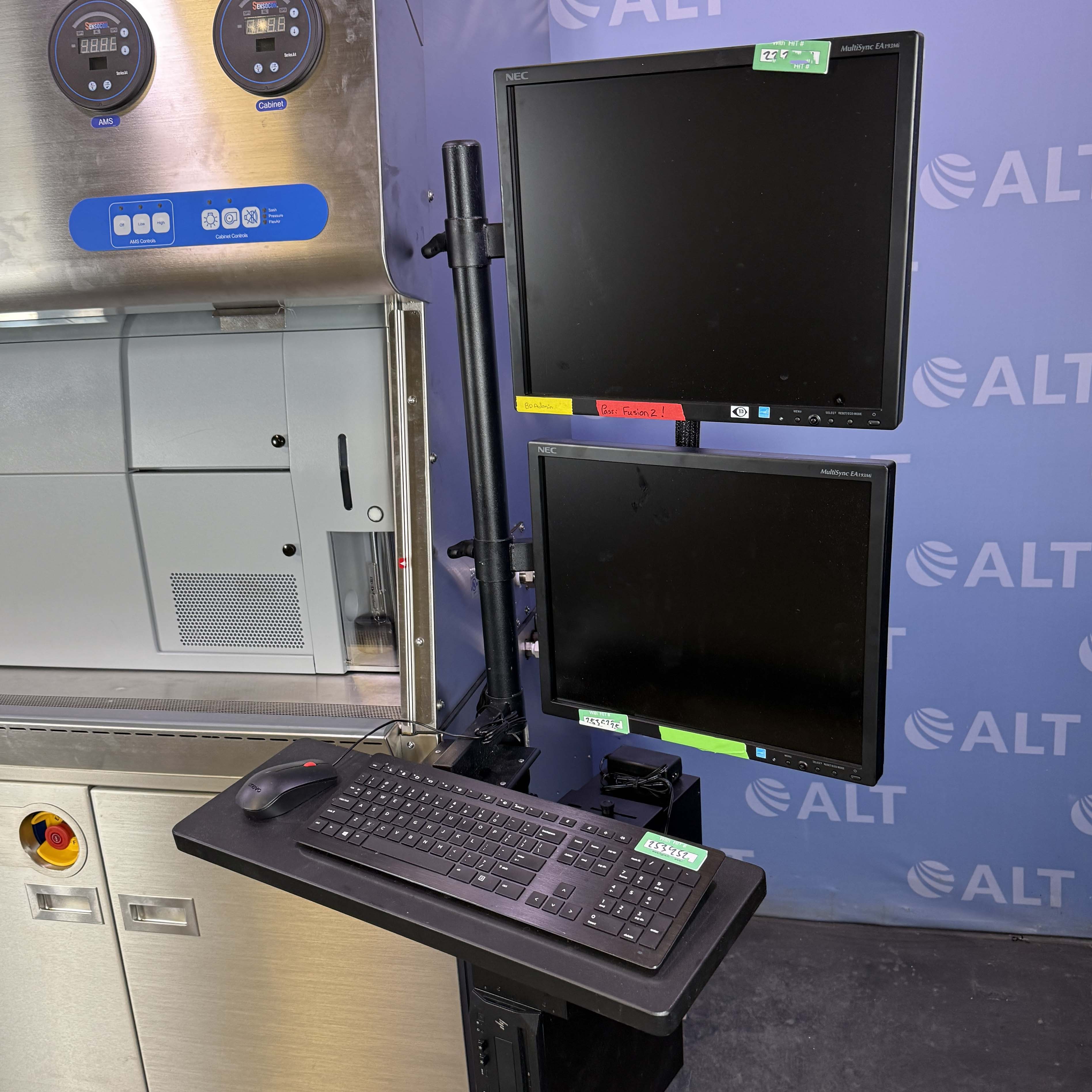 BD Biosciences FACSAria Fusion Flow Cytometer With BD400 Class II Biosafety Cabinet, Thermo Scientific Chiller, And JUN-AIR Compressor