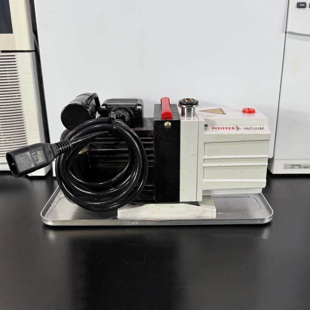 Agilent  7820A Gas Chromatograph With 5975 Series Mass Selective Detector (MSD), G7697A Headspace Sampler, And G4567A Automatic Liquid Sampler