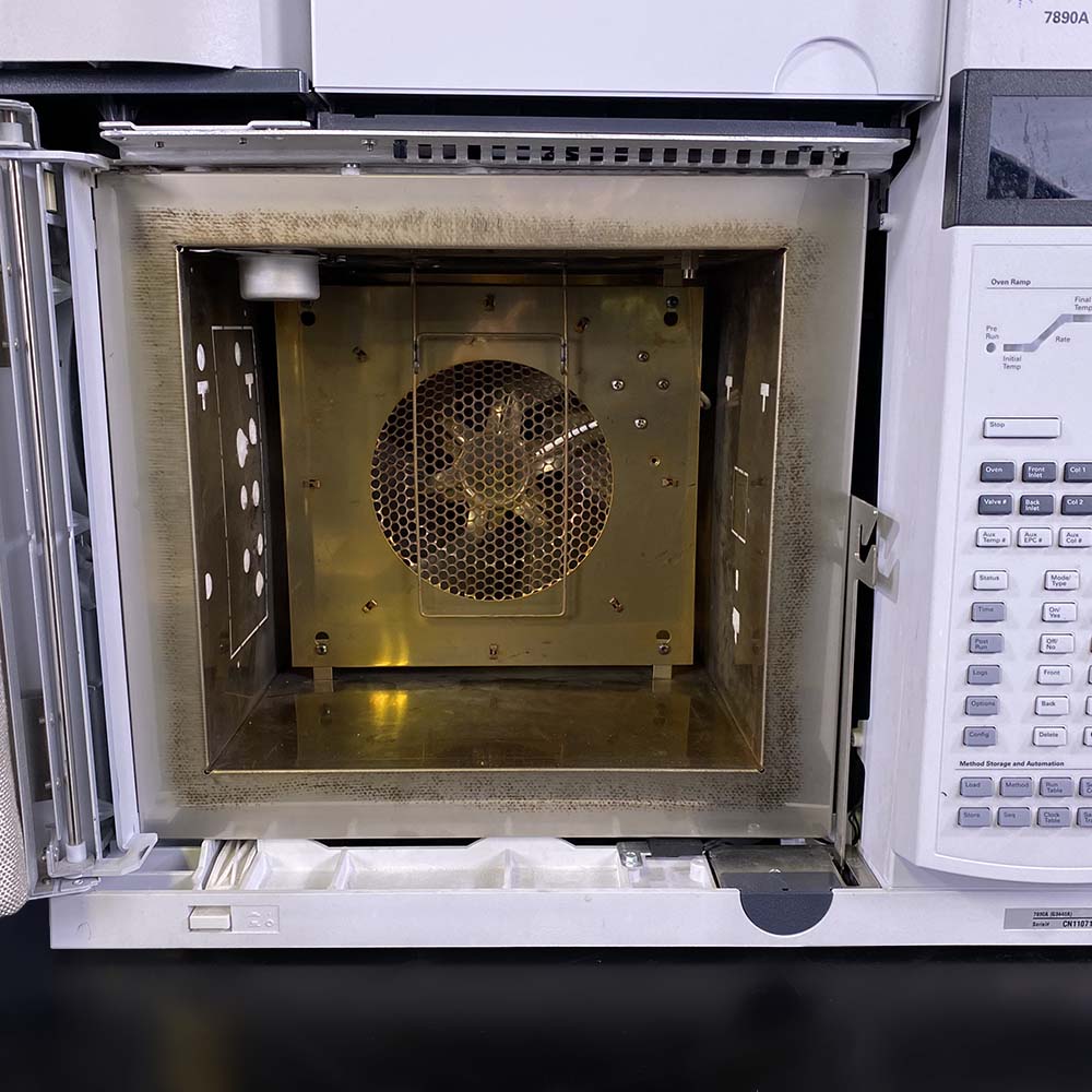 Agilent  7890A Gas Chromatograph With G7697A Headspace Sampler, G4513A Autoinjector And G4514A Sampler Tray