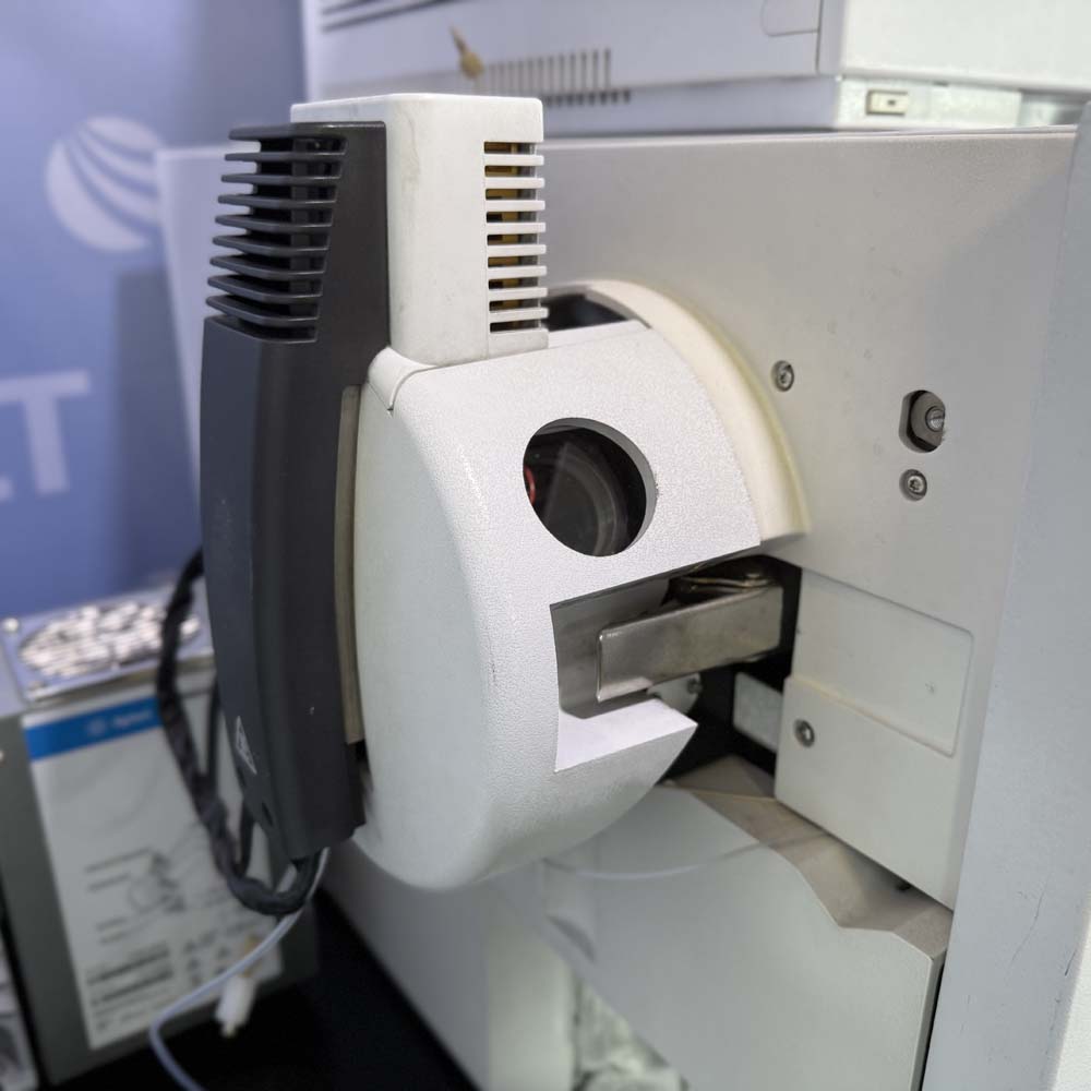 Agilent  G6530B QTOF LC/MS With 1260/1290 HPLC: G4220A Binary Pump, G1310B Iso Pump, G4226A Autosampler, G1330B FC/ALS Therm, G1316C Infinity TCC, G4212B Diode Array Detector