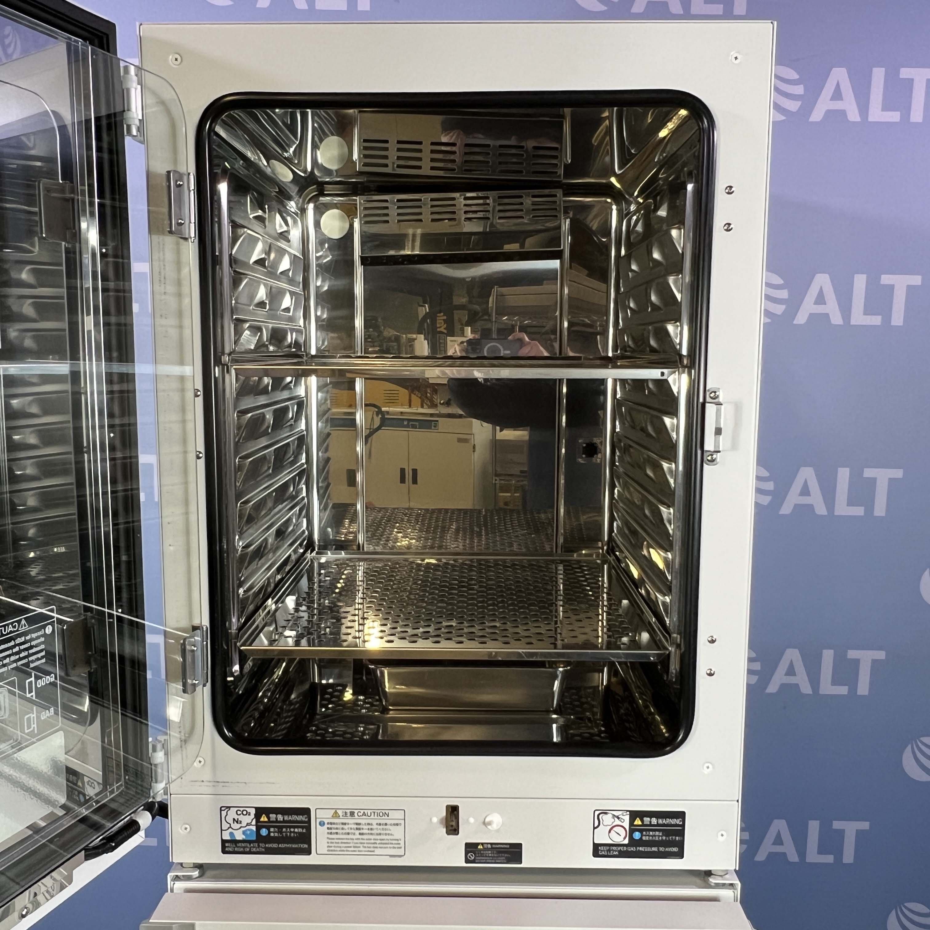 phcbi Cell-IQ CO2 Incubator, Model MCO-170AICUVL-PA (Dual Stack)