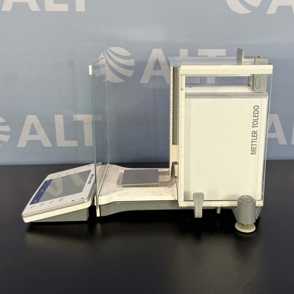 Mettler Toledo XPE204 Analytical Balance