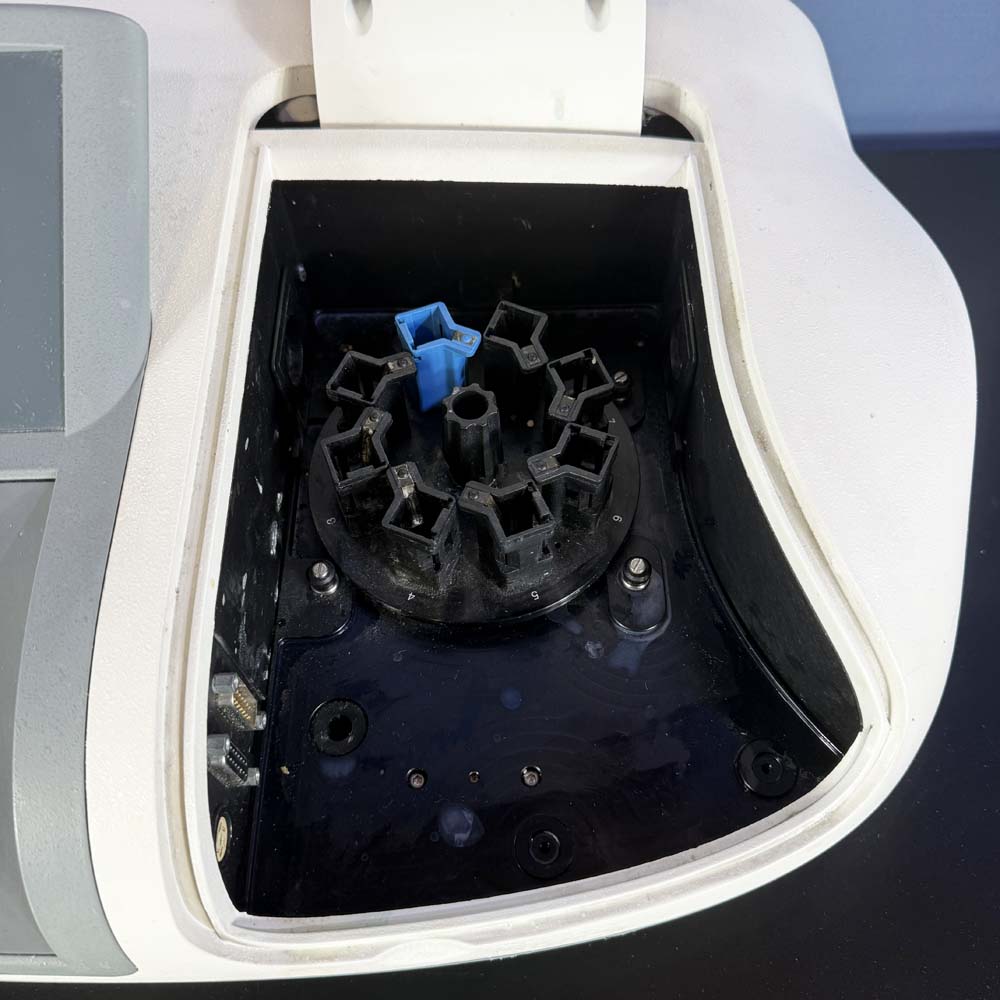 Amersham Biosciences  Ultrospec 3300 Pro UV/ Visible Spectrophotometer With 8 Cuvette Carousel, p/n 80-2112-33