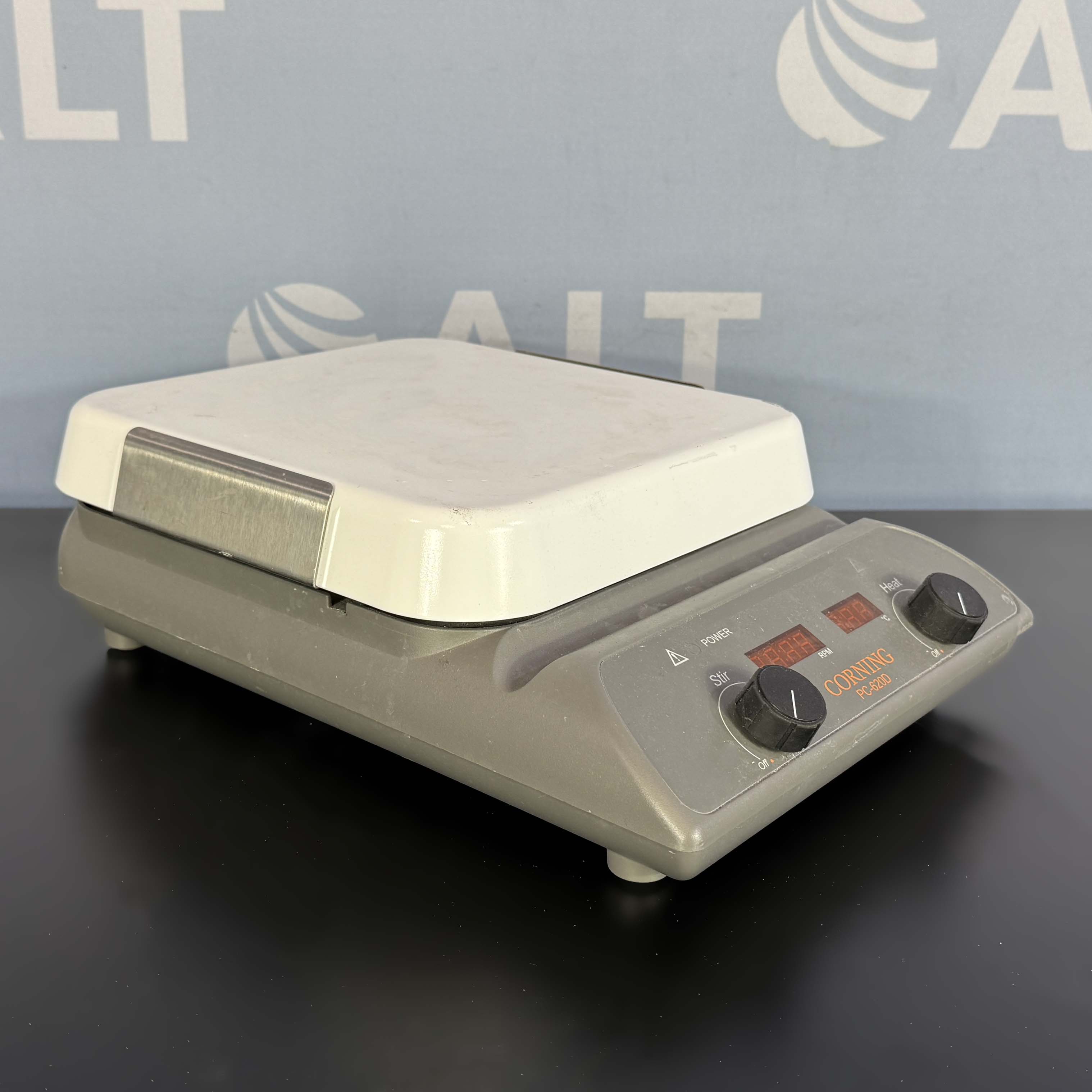 Corning  10″ x 10″ Digital Stirring Hot Plate, Model PC-620D