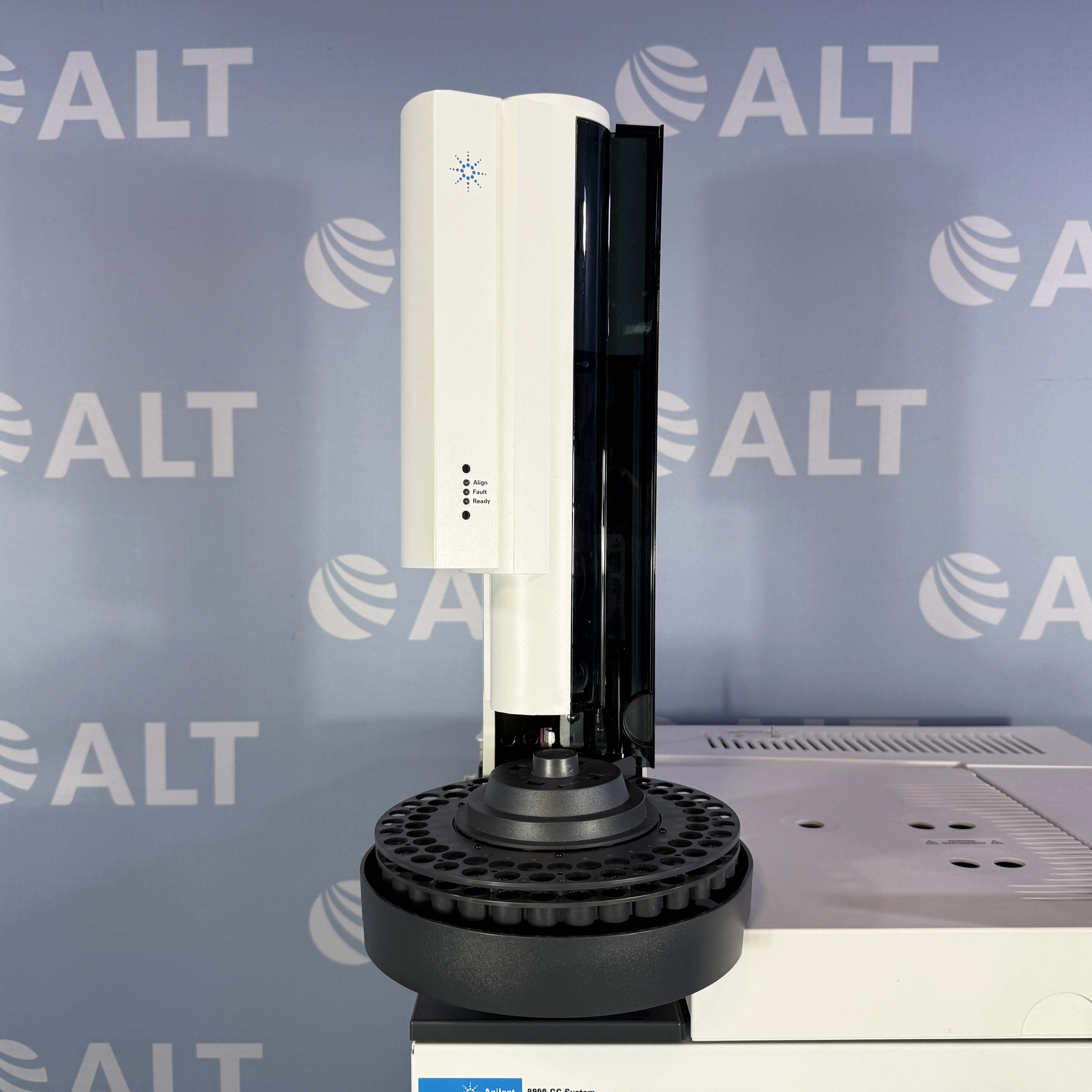 Agilent 8890 GC System With G4567A Automatic Liquid Sampler