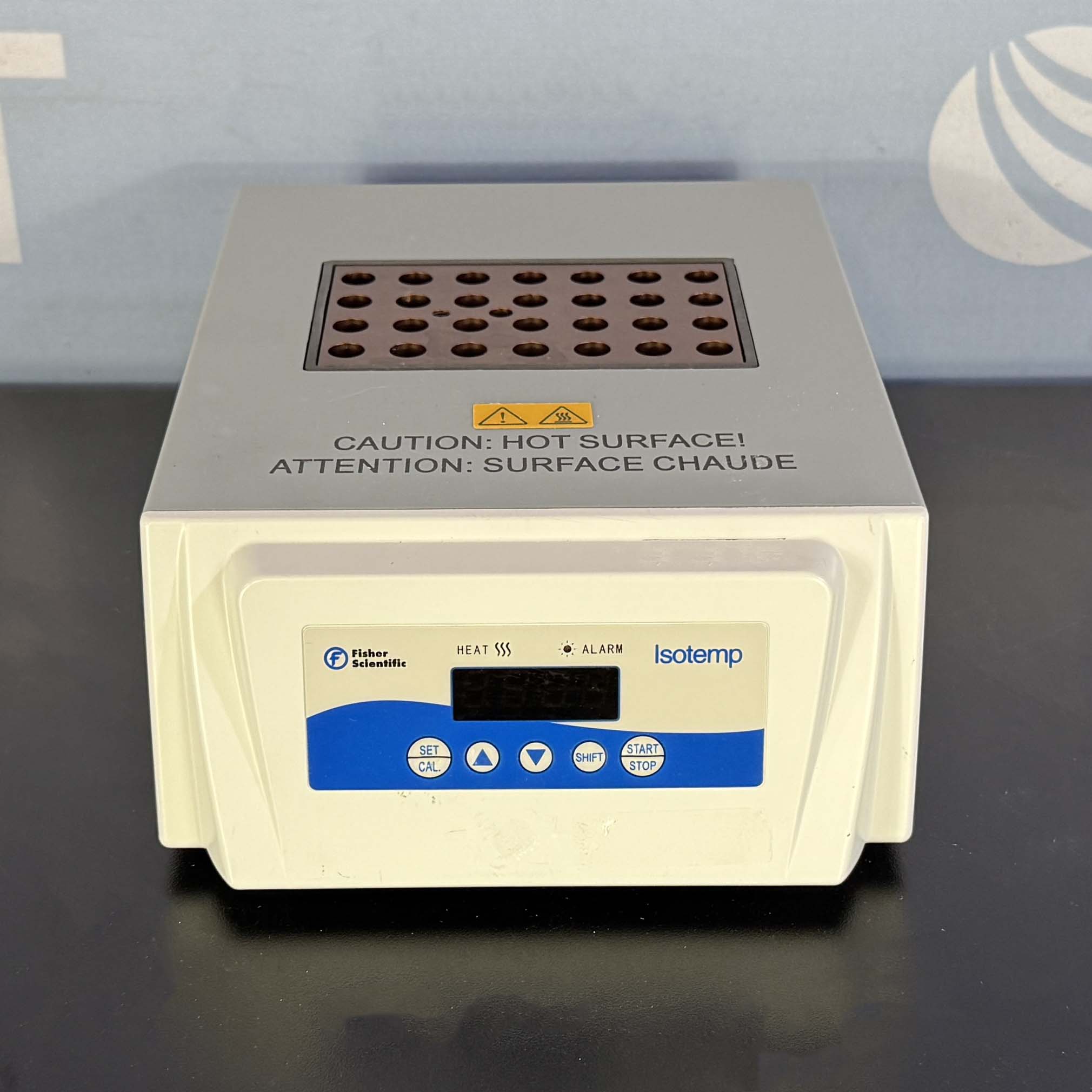 Fisher Scientific Isotemp Digital Dry Bath/Block Heater, 1 Block, Cat. No. 88860021