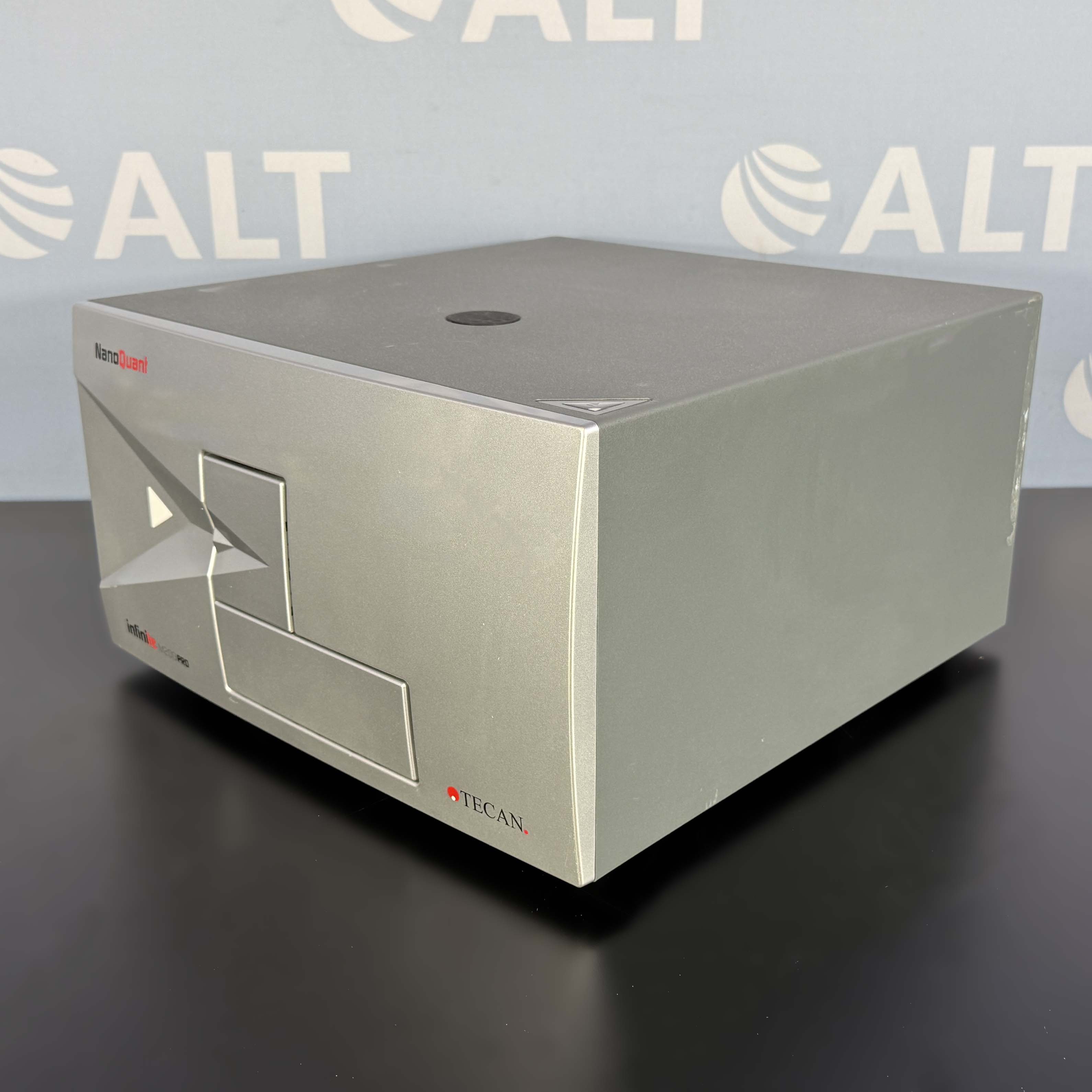 Tecan Infinite M200 Pro Microplate Reader (With Mono Absorbance & Heating Options)
