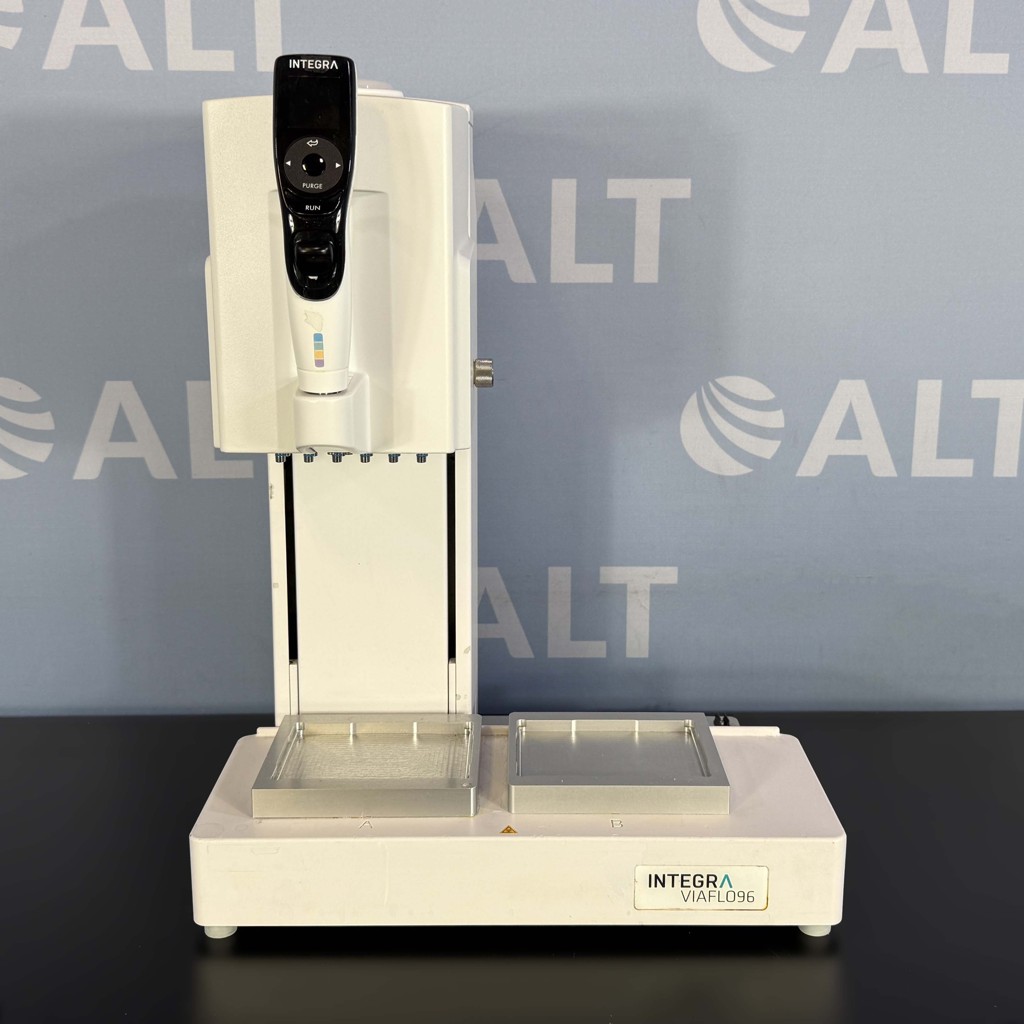 Integra Biosciences Viaflo 96 Electronic Pipetting System With 24 Channel Head