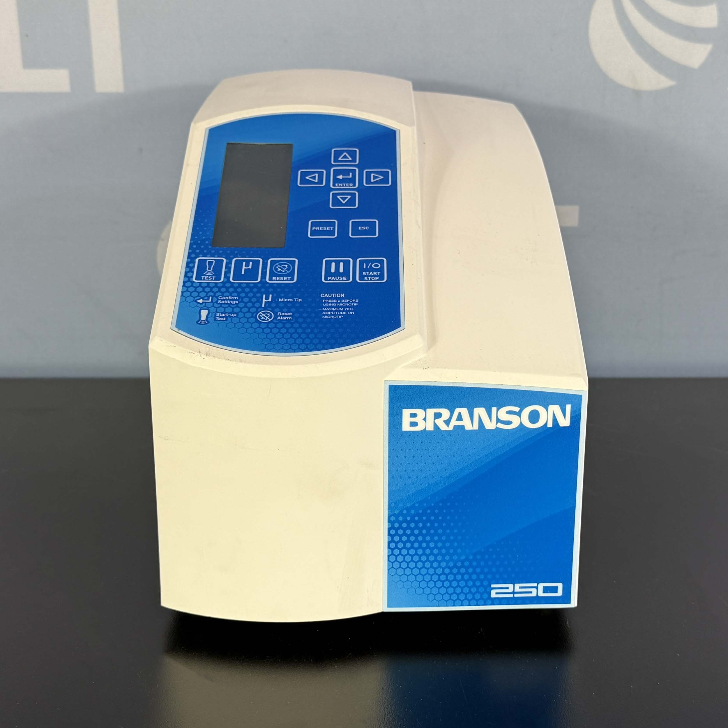 Branson Model SFX 250 Sonifier With 102C Converter And Sound Enclosure