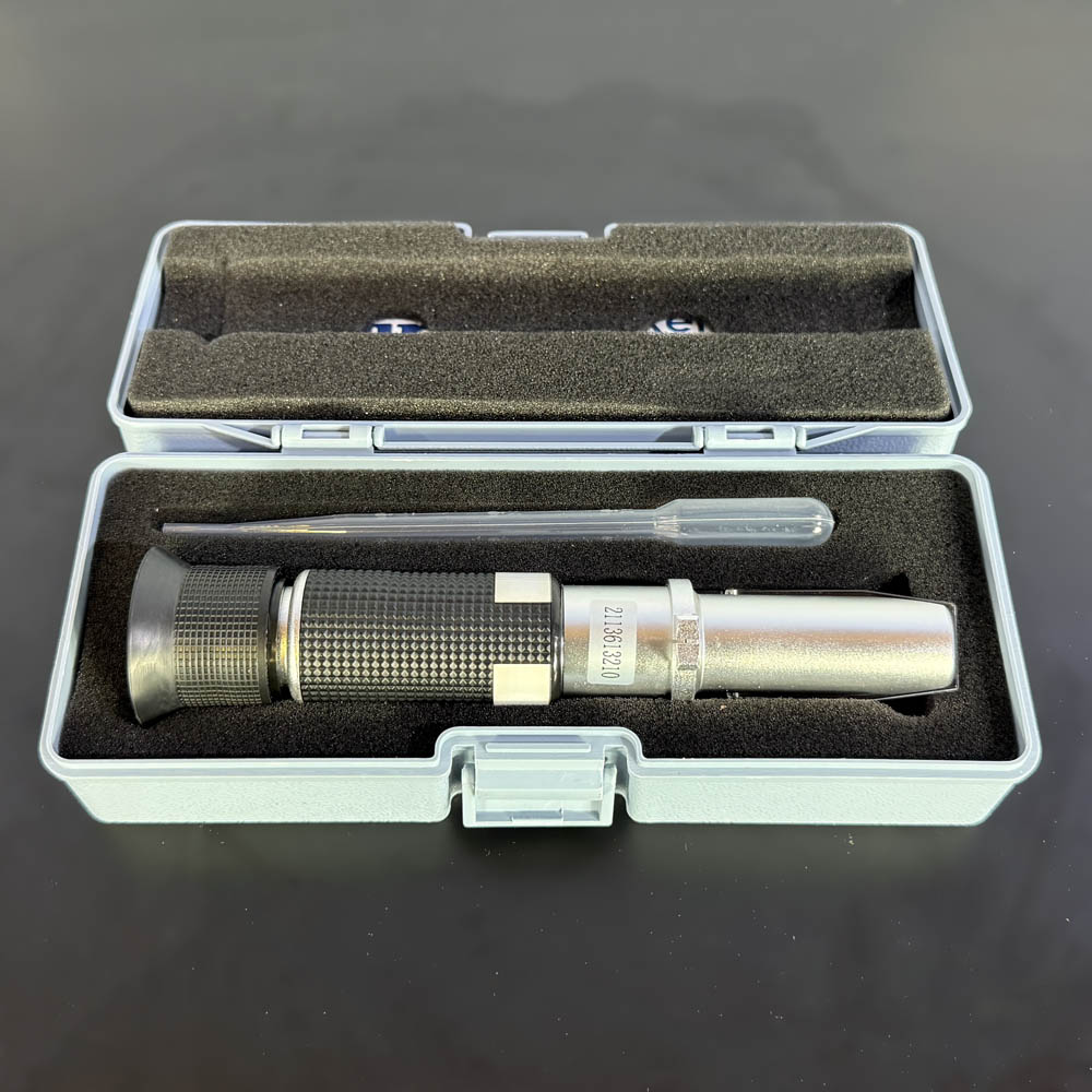 LW Scientific Portable Refractometer, Cat. CTL-REFM-PRSG