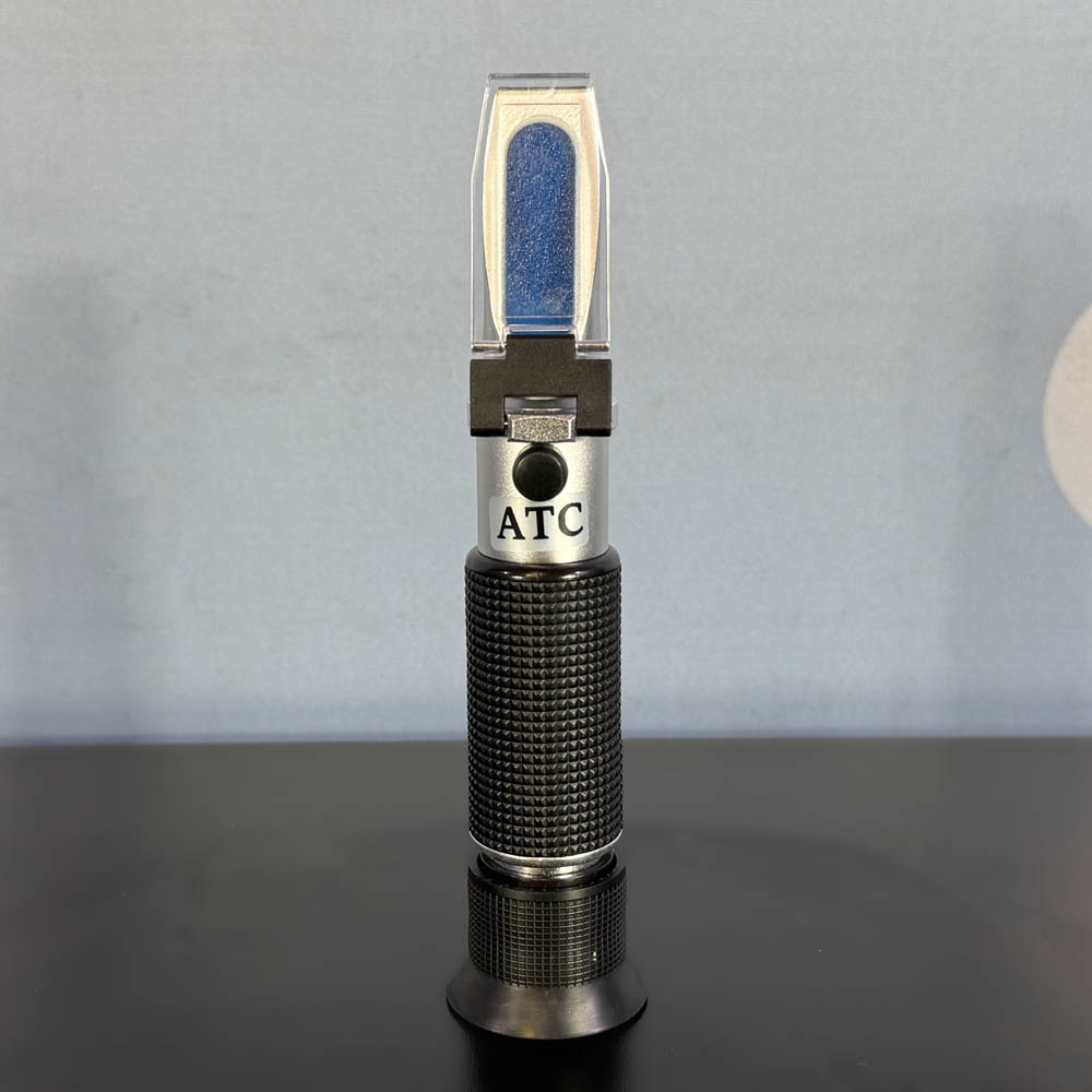 LW Scientific Portable Refractometer, Cat. CTL-REFM-PRSG