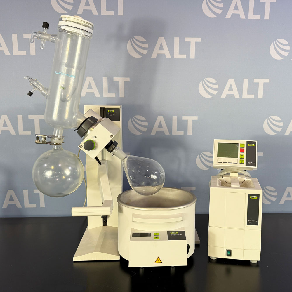 Buchi  Rotavapor R-100 Rotary Evaporator With B-100 Heating Bath And V-100 Vacuum Pump With I-100 Interface