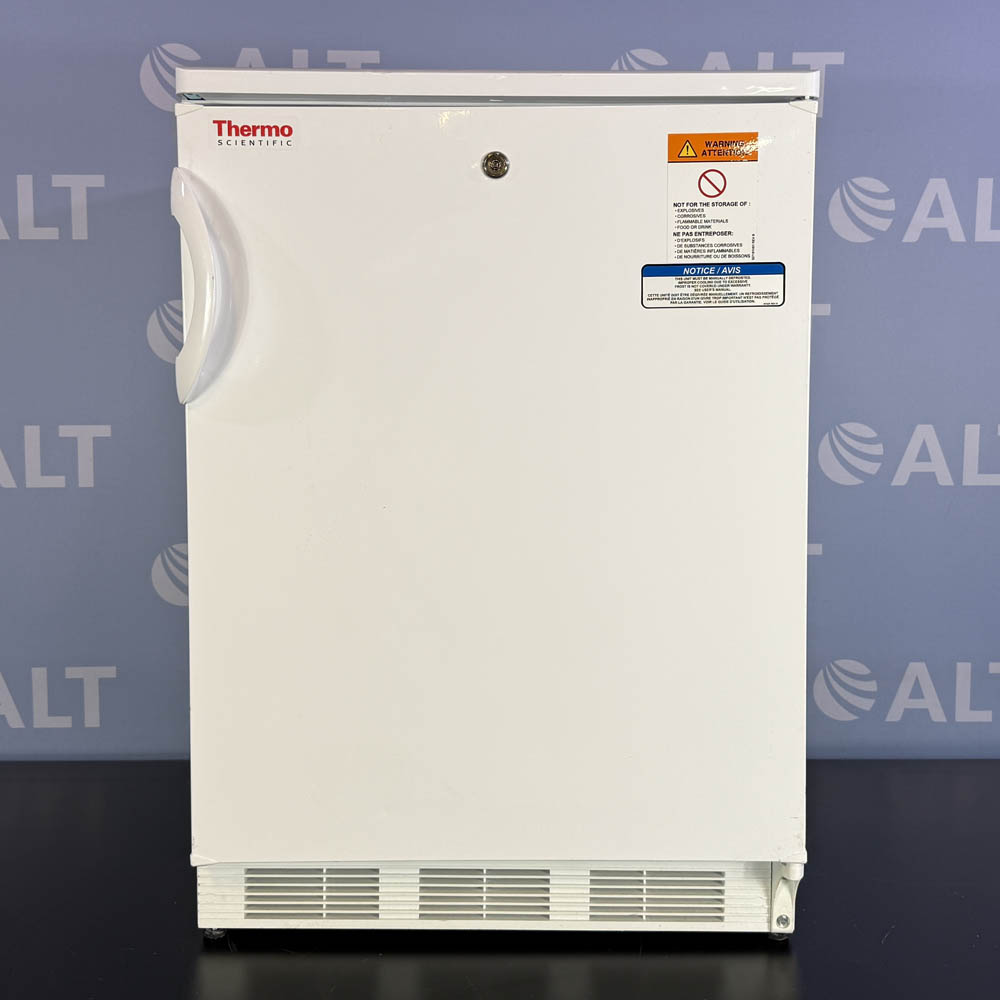 Thermo Scientific -20C Undercounter Freezer, Model GTTSV05RPSA
