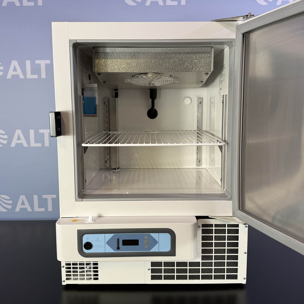 Thermo Scientific Revco High-Performance Auto Defrost Lab Freezer, Cat. No. ULT430A (-30C, 4.9 cu. ft.)