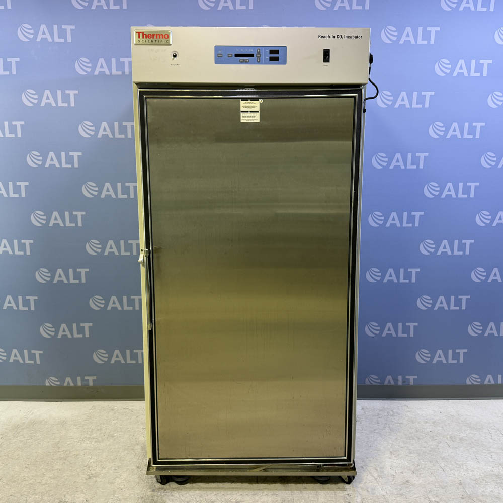Thermo Scientific  3950ETO Reach-In CO2 Incubator