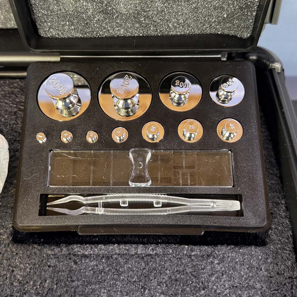 Troemner  11-Piece Balance Calibration Weight Set, 1g – 200g