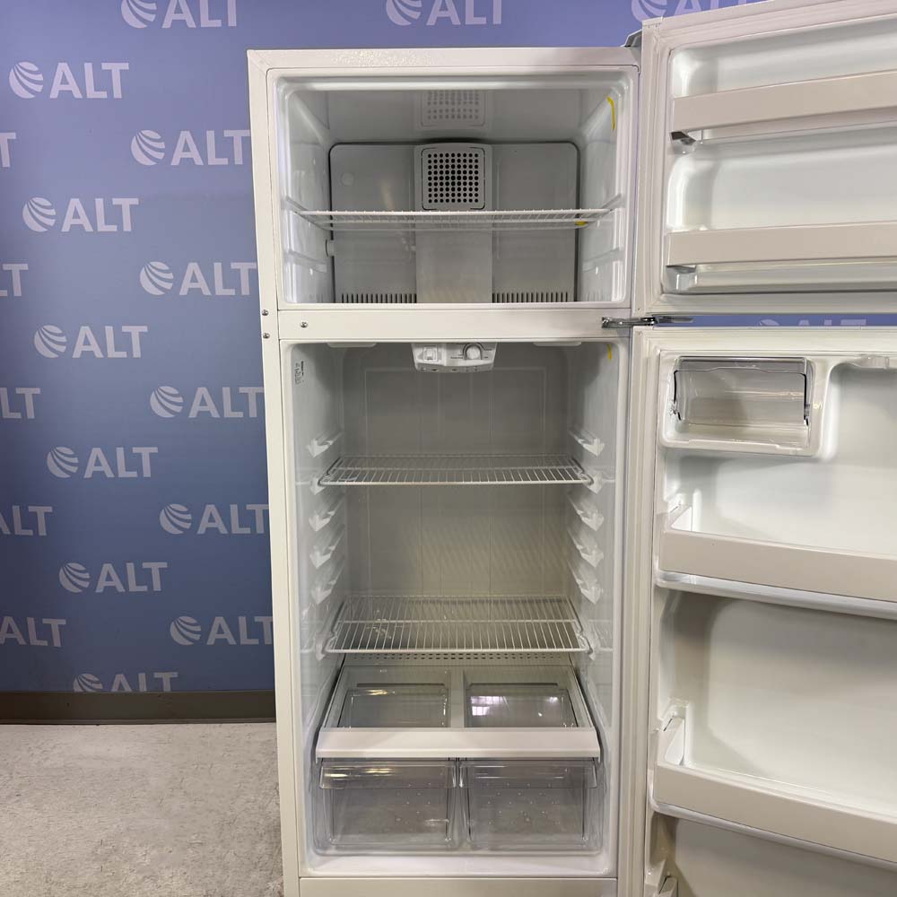 Hotpoint Model HPS18BTHWW Upright Refrigerator/Freezer