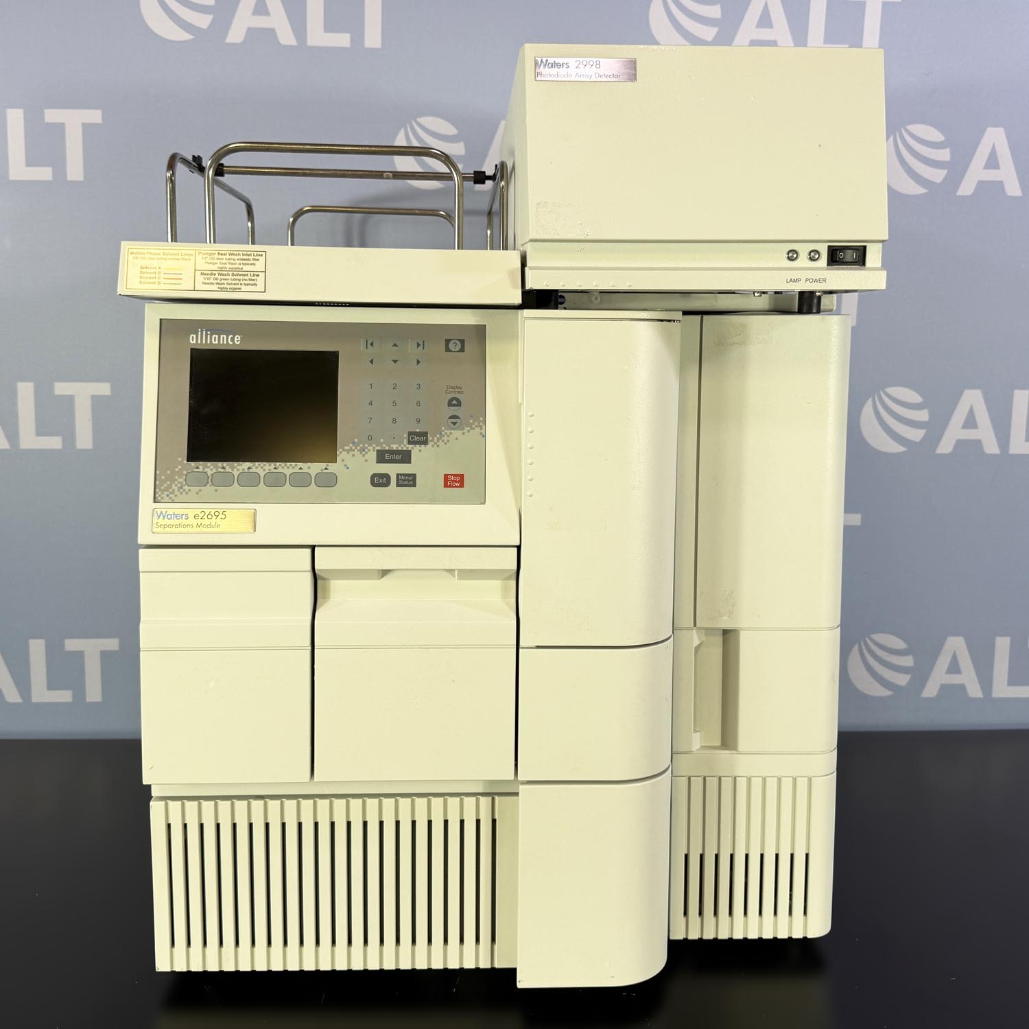 Waters  Alliance HPLC System With e2695 Separations Module, 2998 Photodiode Array Detector, Column Heater/Cooler