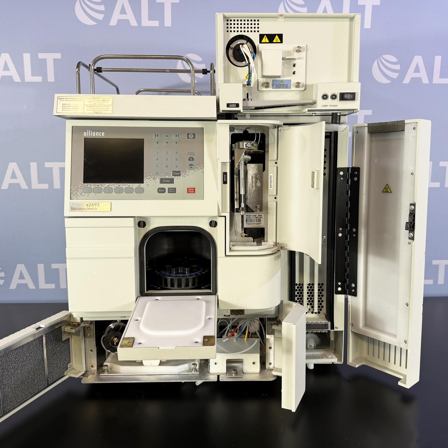 Waters  Alliance HPLC System With e2695 Separations Module, 2998 Photodiode Array Detector, Column Heater/Cooler
