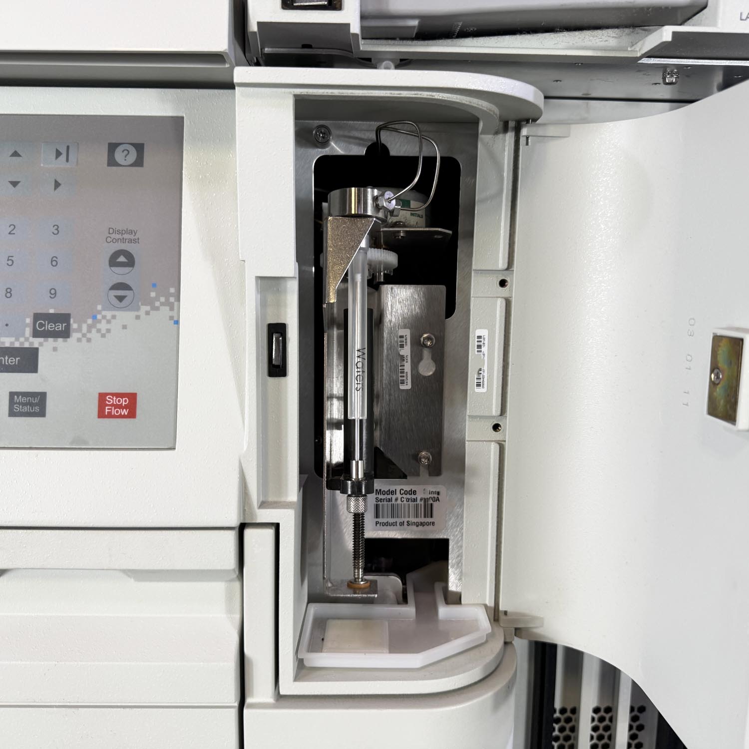 Waters  Alliance HPLC System With e2695 Separations Module, 2998 Photodiode Array Detector, Column Heater/Cooler