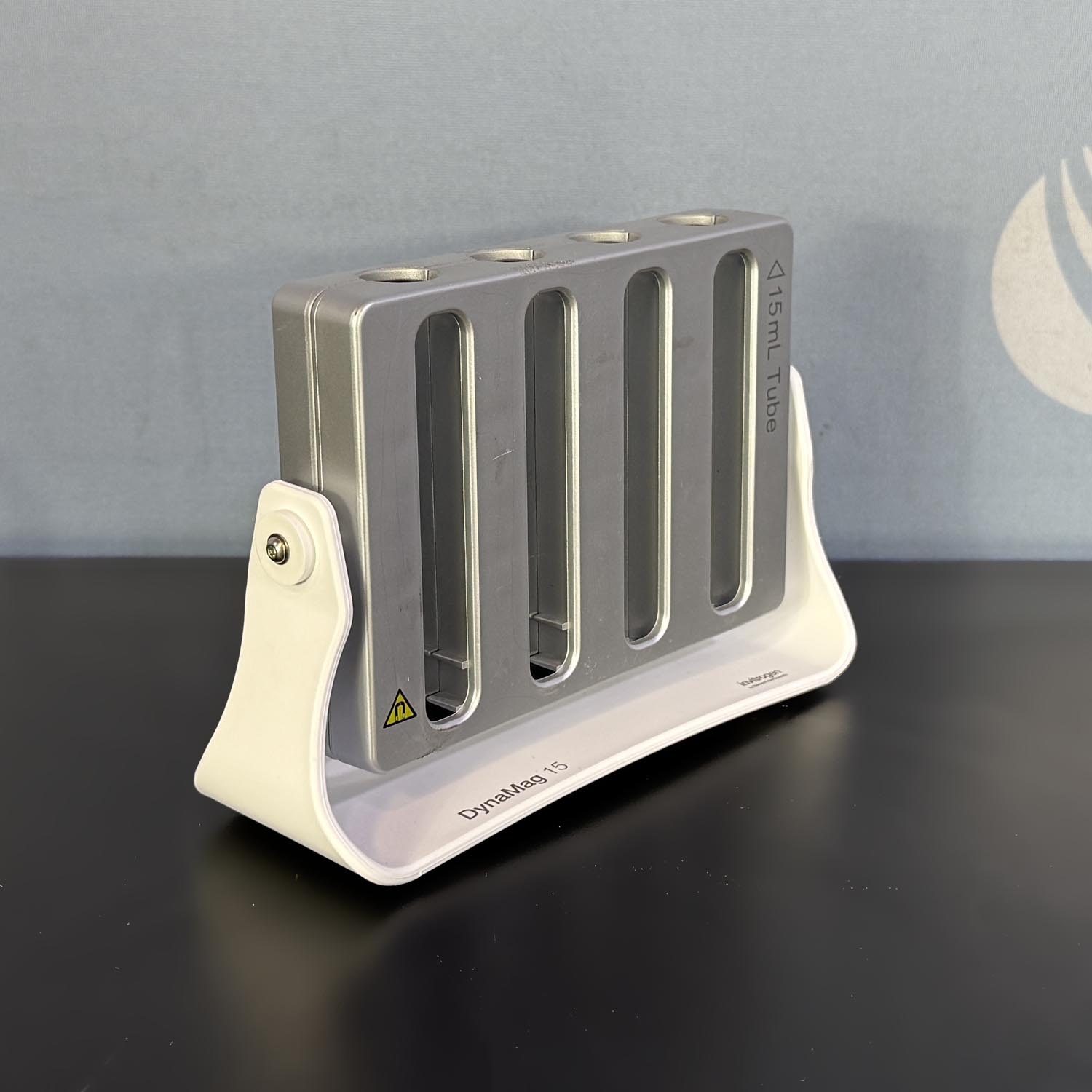 Life Technologies Inc.  DynaMag 15 Magnet
