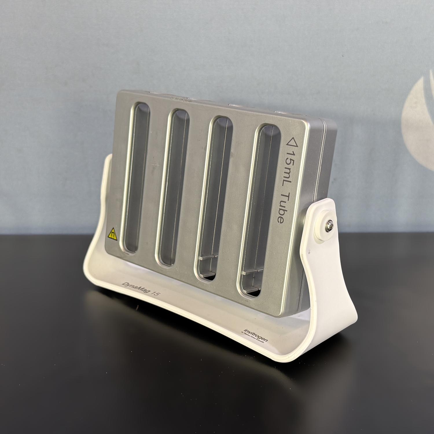 Life Technologies Inc.  DynaMag 15 Magnet