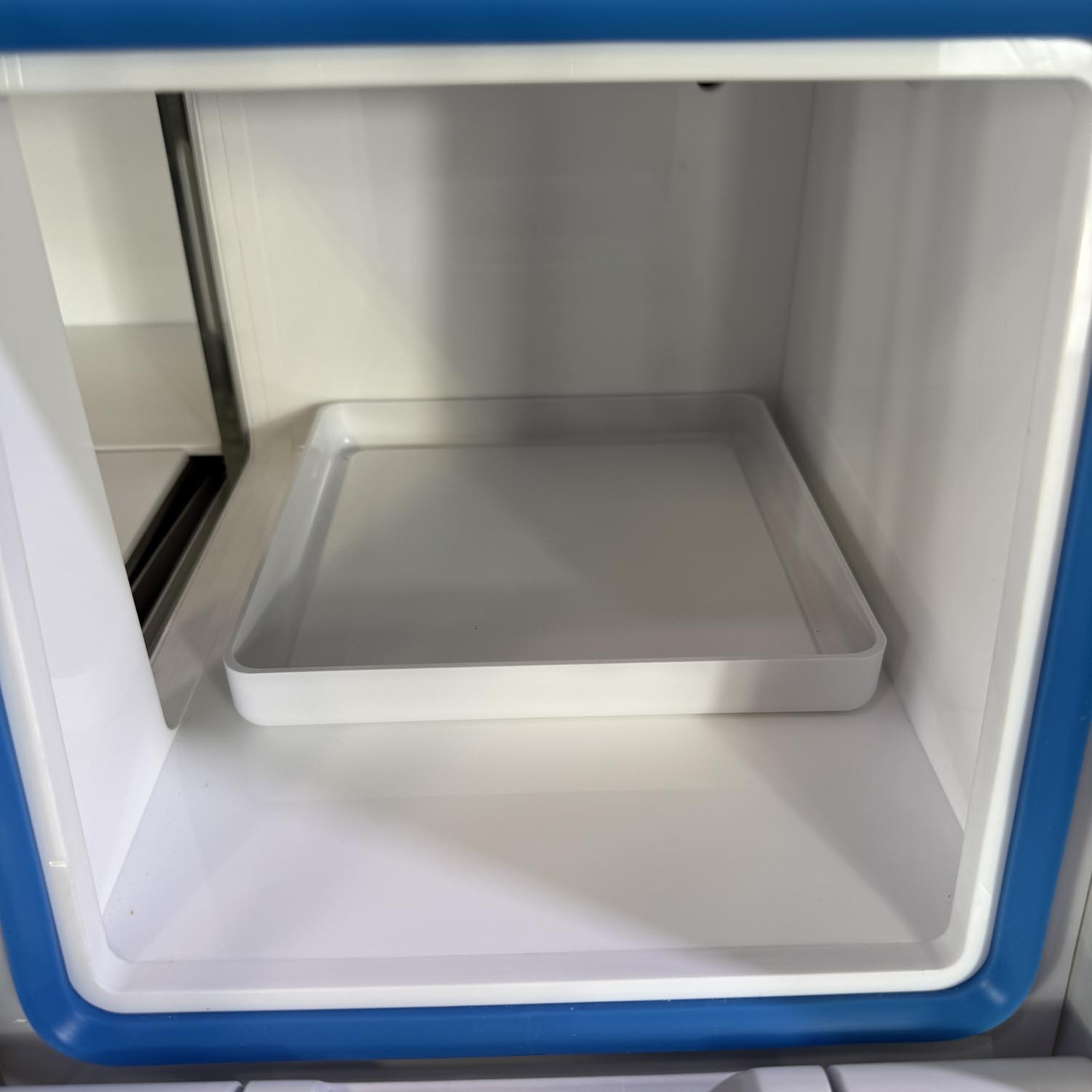 Don Whitley  H35 HEPA Hypoxystation
